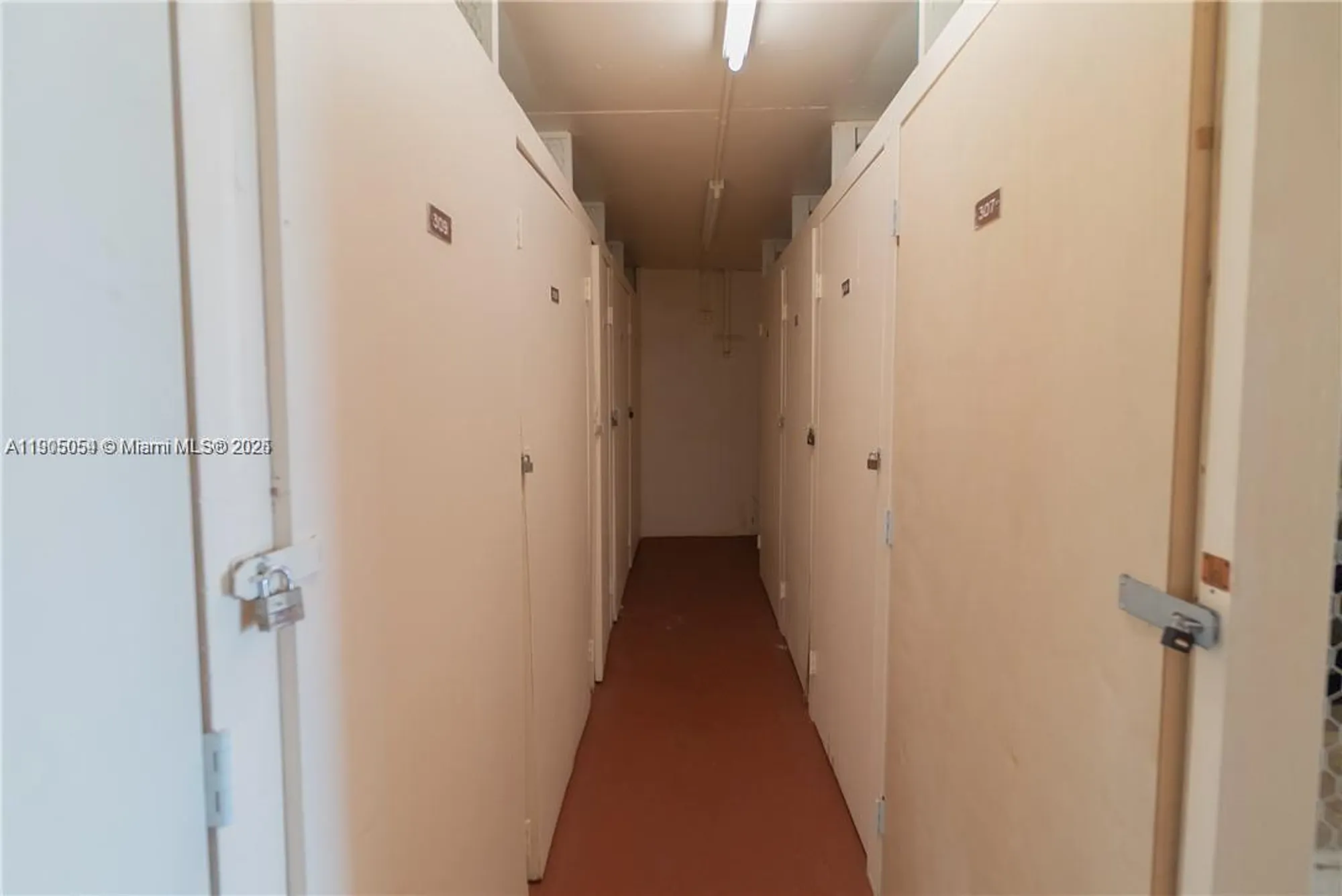 Property Slideshow image 14 of 22 | 9520 s hollybrook lake dr apt 205, Pembroke Pines, FL, 33025