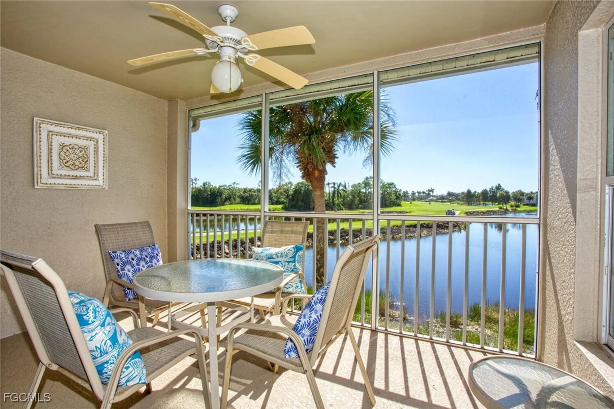 Property Slideshow image 2 of 48 | 10371 mcarthur palm ln 2823, Fort Myers, FL, 33966