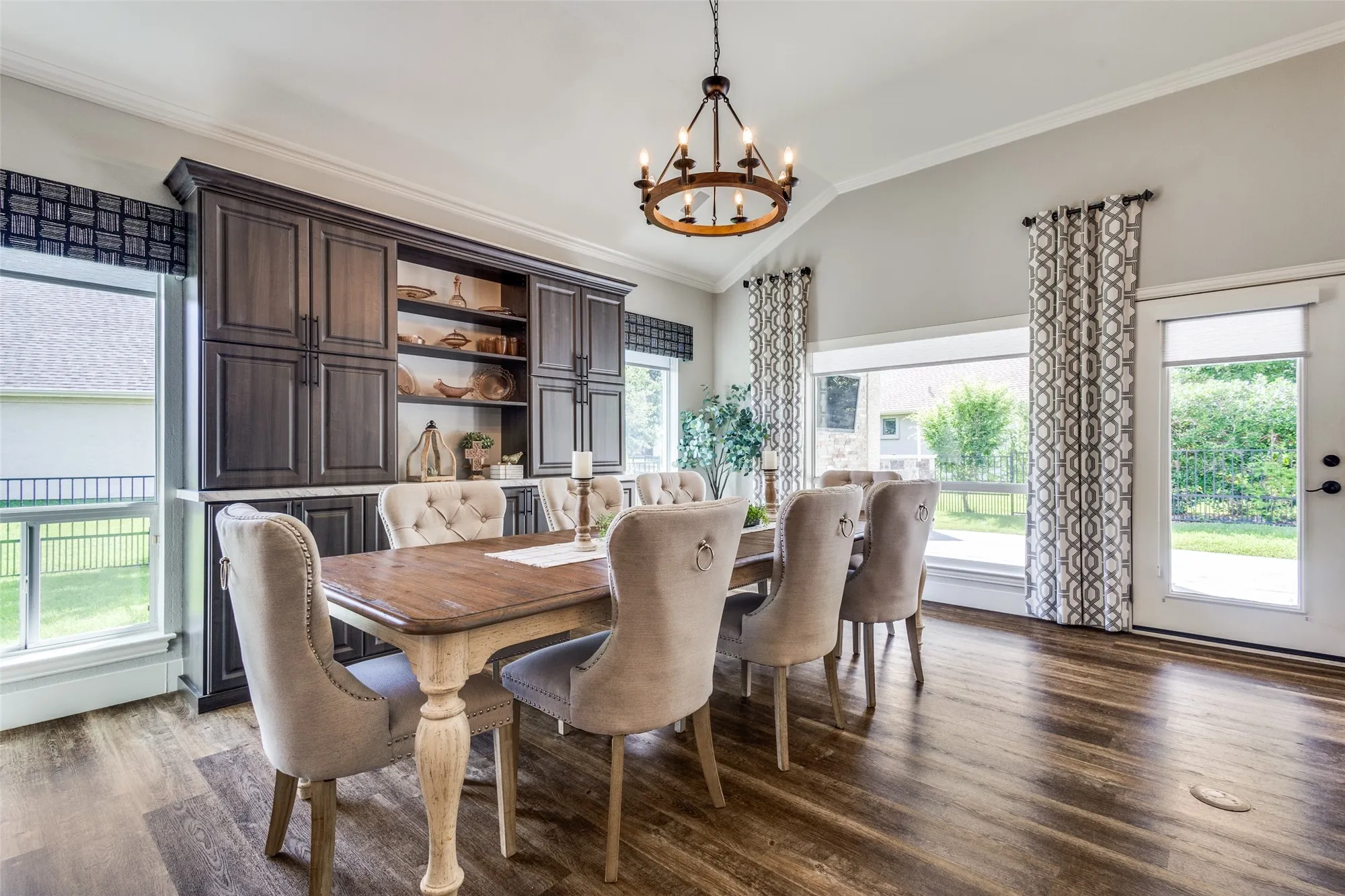 Property Slideshow image 12 of 34 | 10709 murray s johnson st, Denton, TX, 76207