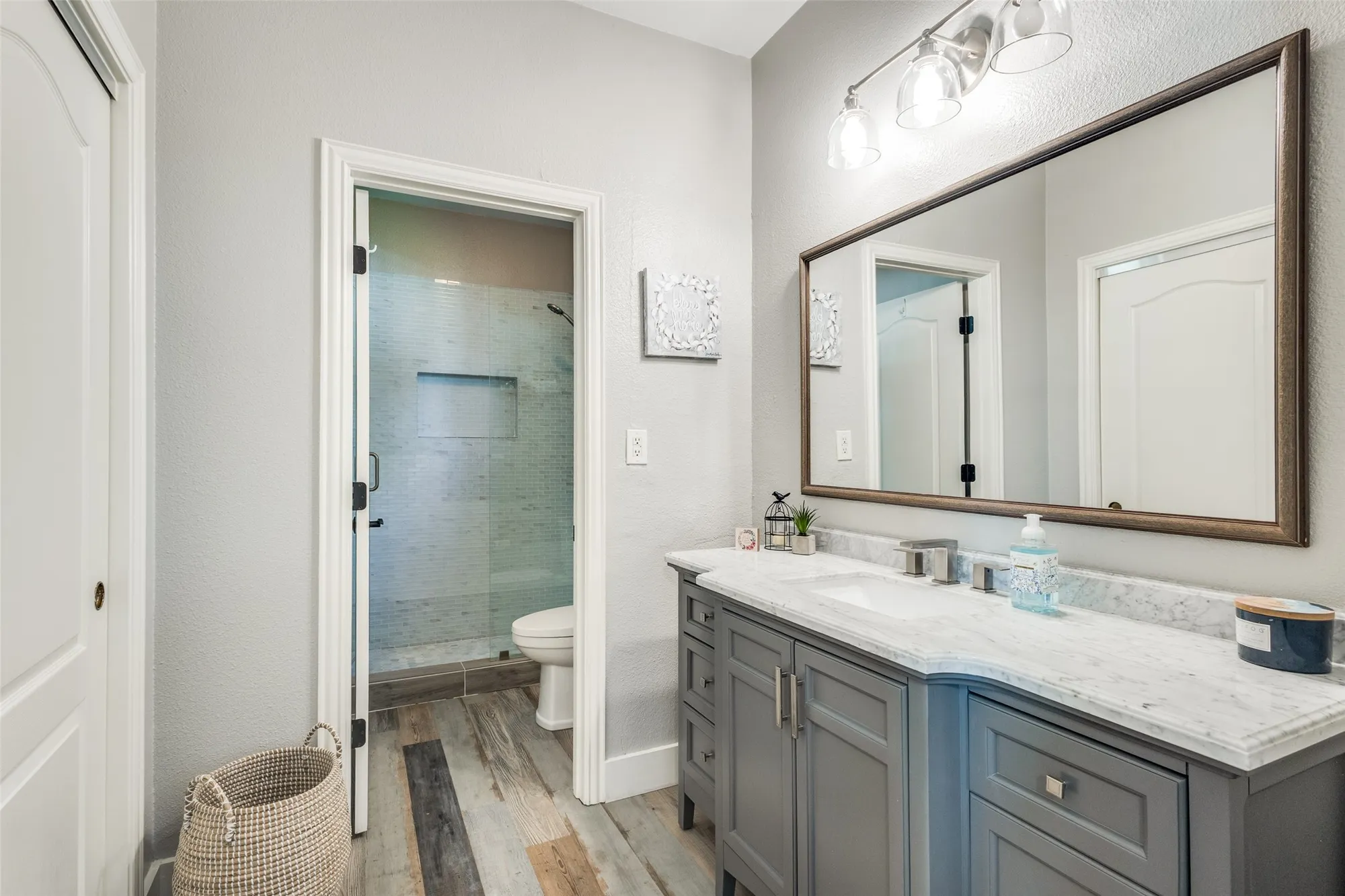 Property Slideshow image 26 of 34 | 10709 murray s johnson st, Denton, TX, 76207