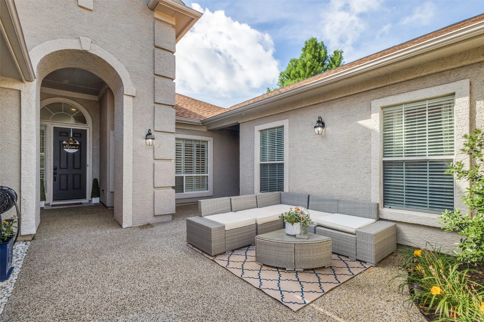 Property Slideshow image 29 of 34 | 10709 murray s johnson st, Denton, TX, 76207