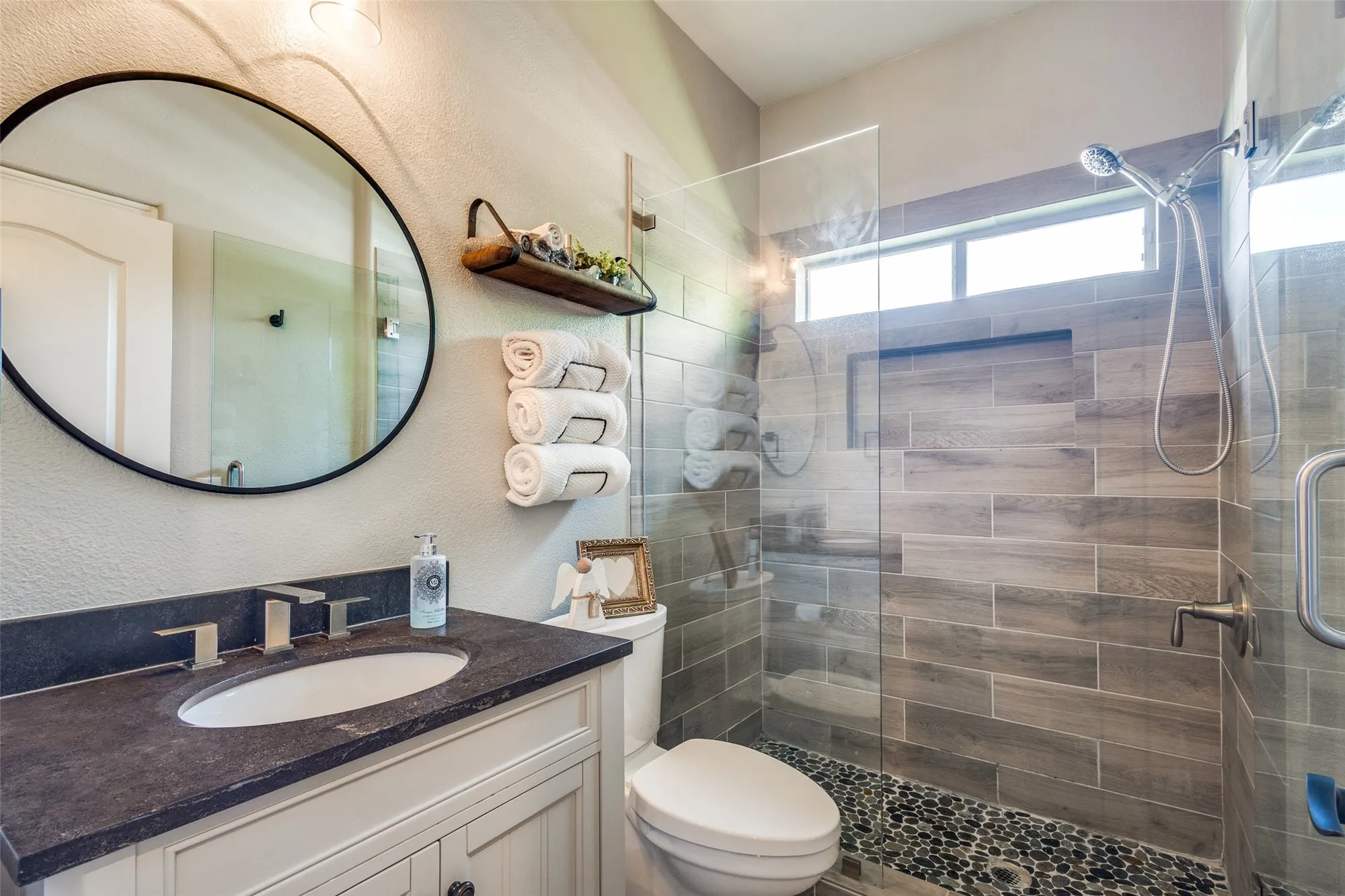 Property Slideshow image 22 of 34 | 10709 murray s johnson st, Denton, TX, 76207