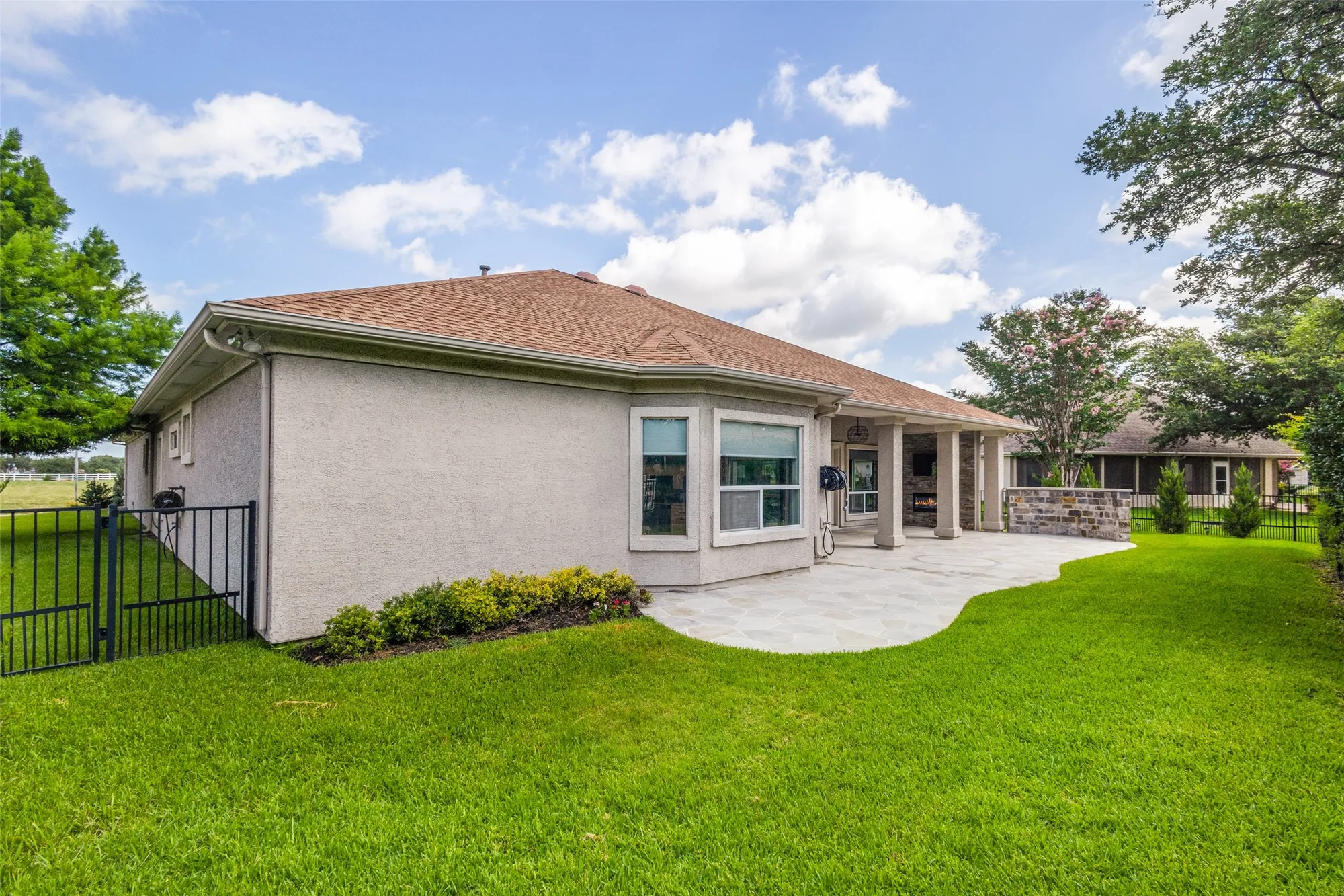 Property Slideshow image 32 of 34 | 10709 murray s johnson st, Denton, TX, 76207