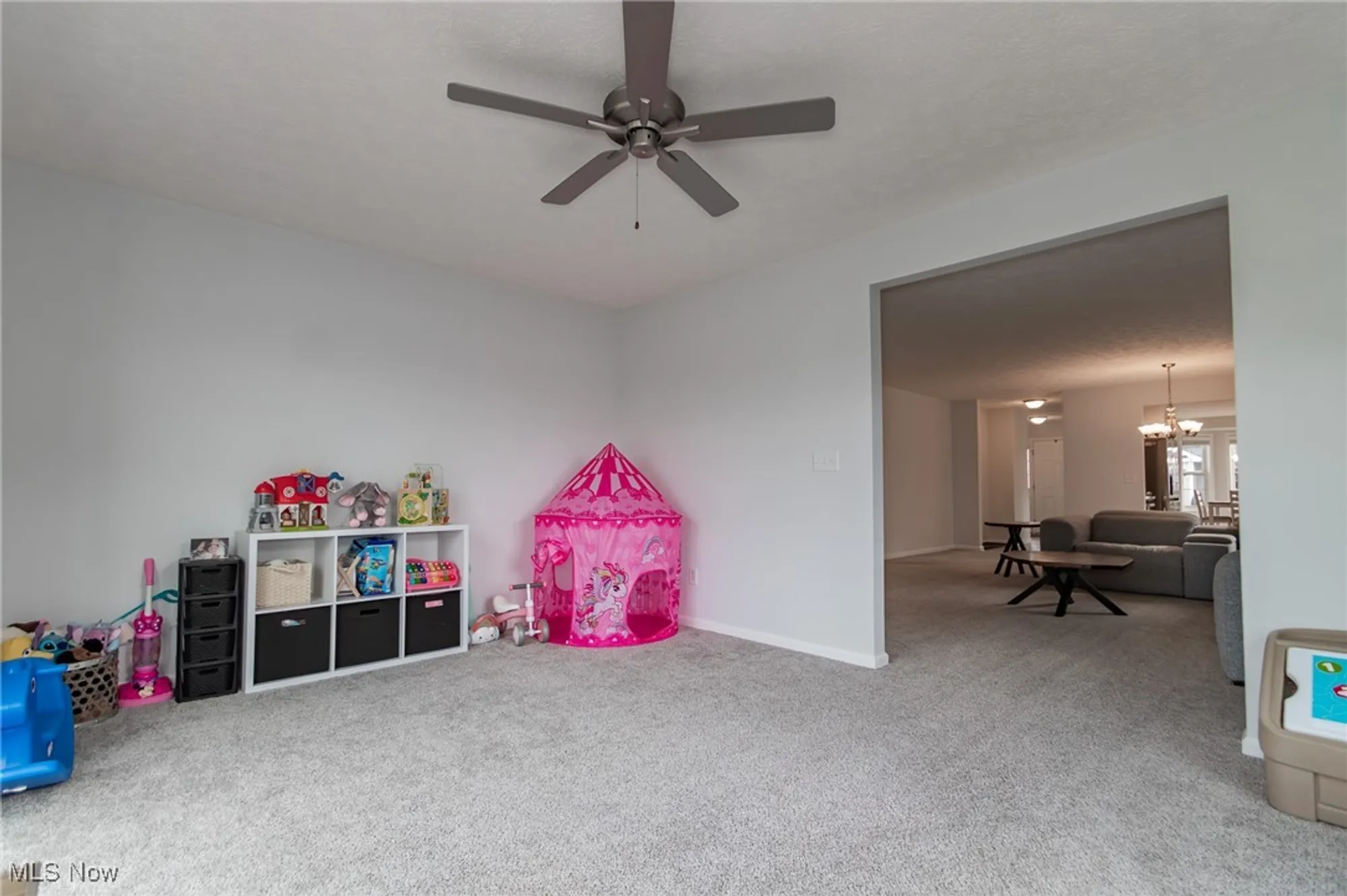 Property Slideshow image 17 of 39 | 144 prestwyck ln, Elyria, OH, 44035