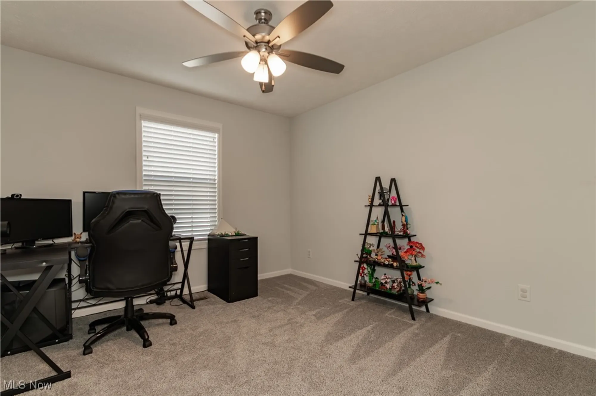 Property Slideshow image 25 of 39 | 144 prestwyck ln, Elyria, OH, 44035