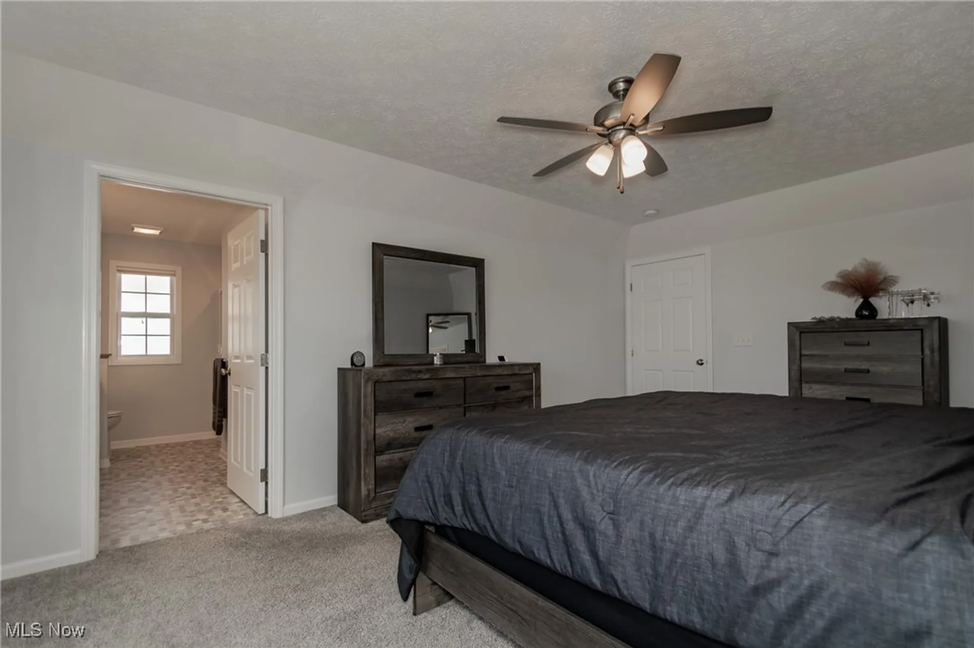 Property Slideshow image 21 of 39 | 144 prestwyck ln, Elyria, OH, 44035