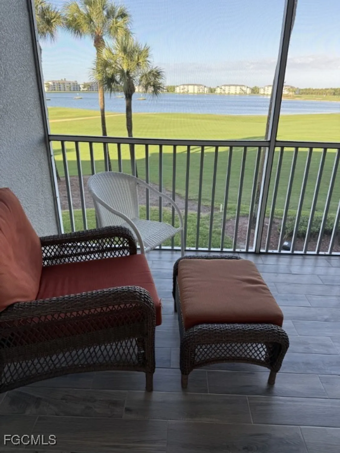 Property Slideshow image 18 of 22 | 10370 washingtonia palm way 4325, Fort Myers, FL, 33966
