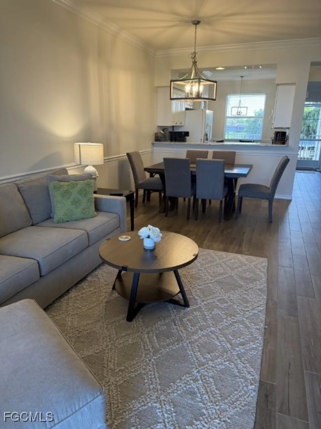 Property Slideshow image 1 of 22 | 10370 washingtonia palm way 4325, Fort Myers, FL, 33966