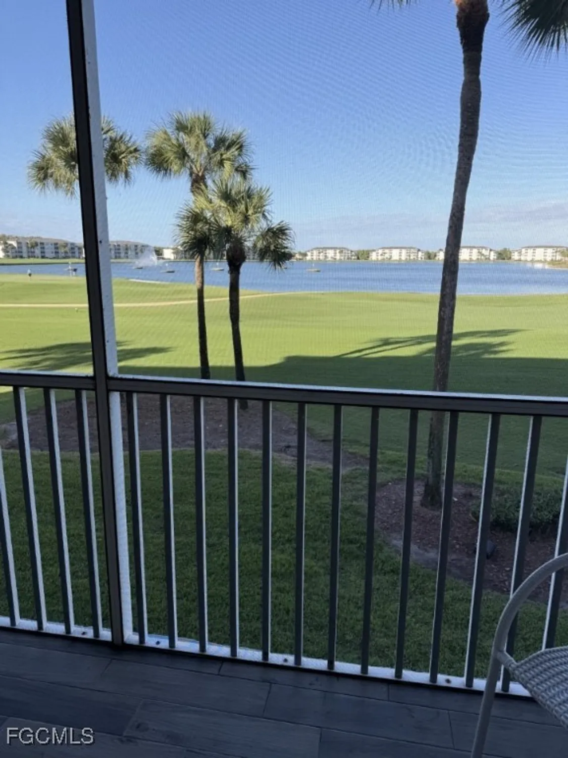 Property Slideshow image 21 of 22 | 10370 washingtonia palm way 4325, Fort Myers, FL, 33966