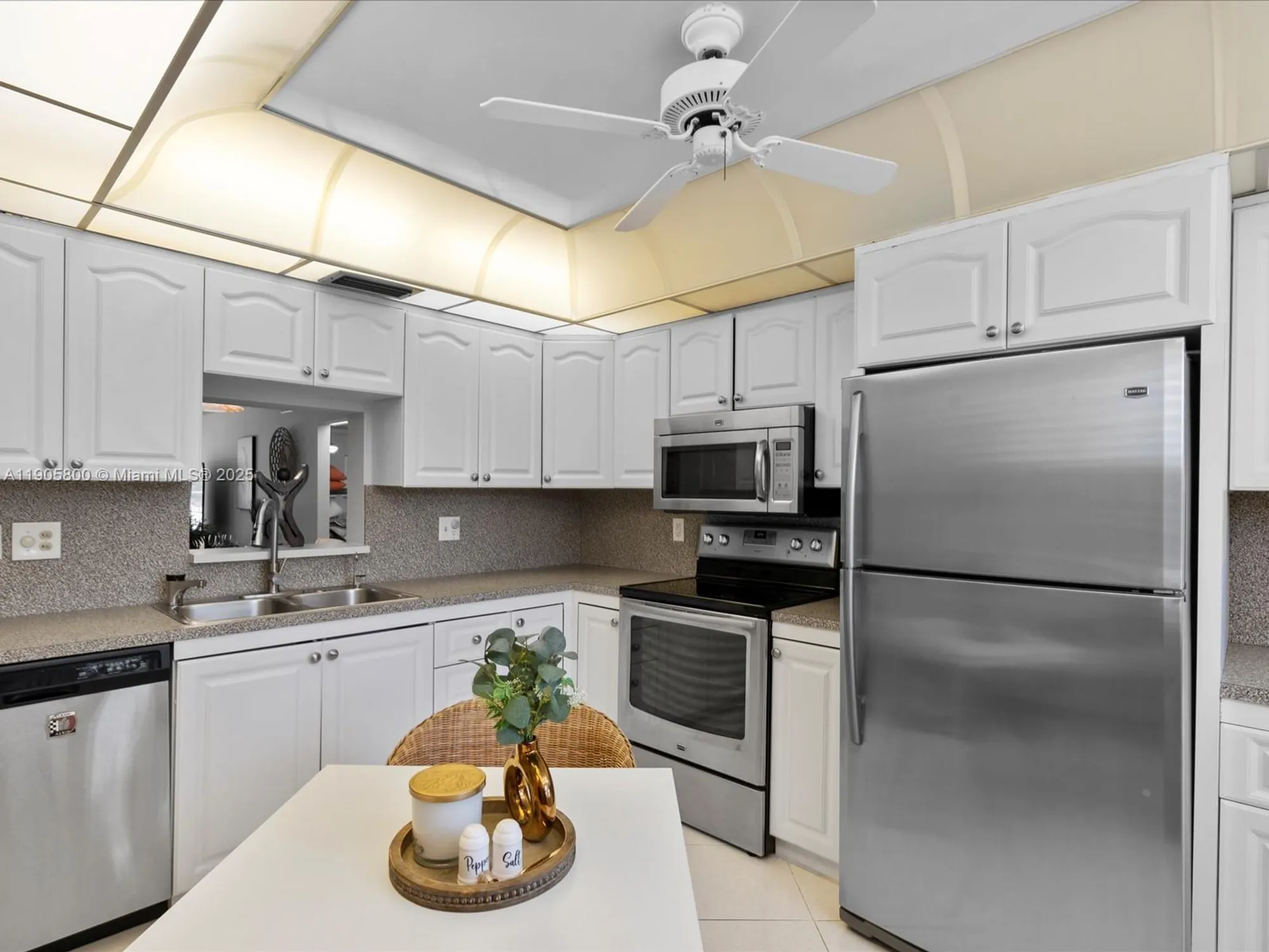 Property Slideshow image 12 of 41 | 2004 granada dr o2, Coconut Creek, FL, 33066