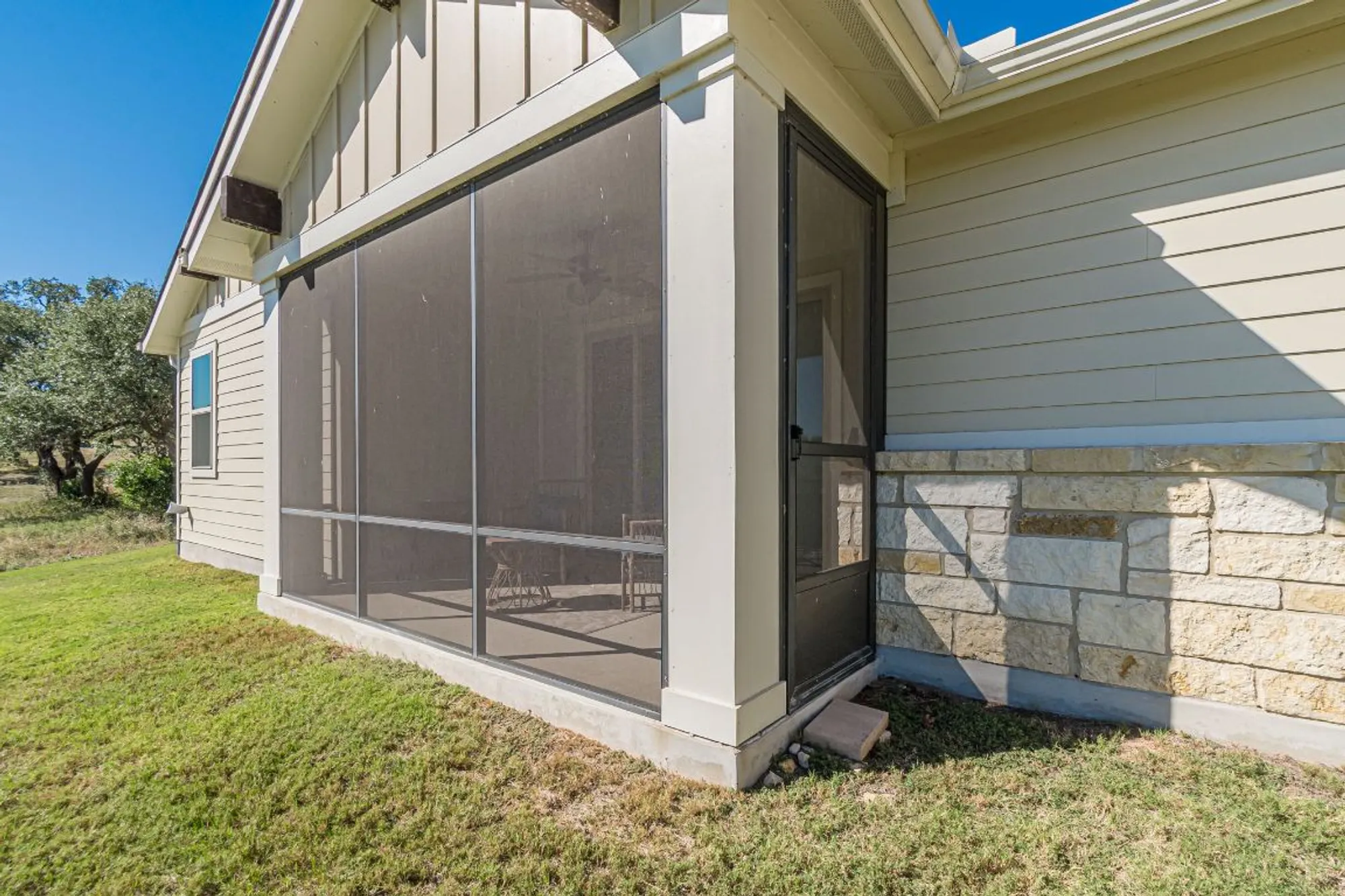 Property Slideshow image 34 of 40 | 344 dancing oak ln unit 104, San Marcos, TX, 78666
