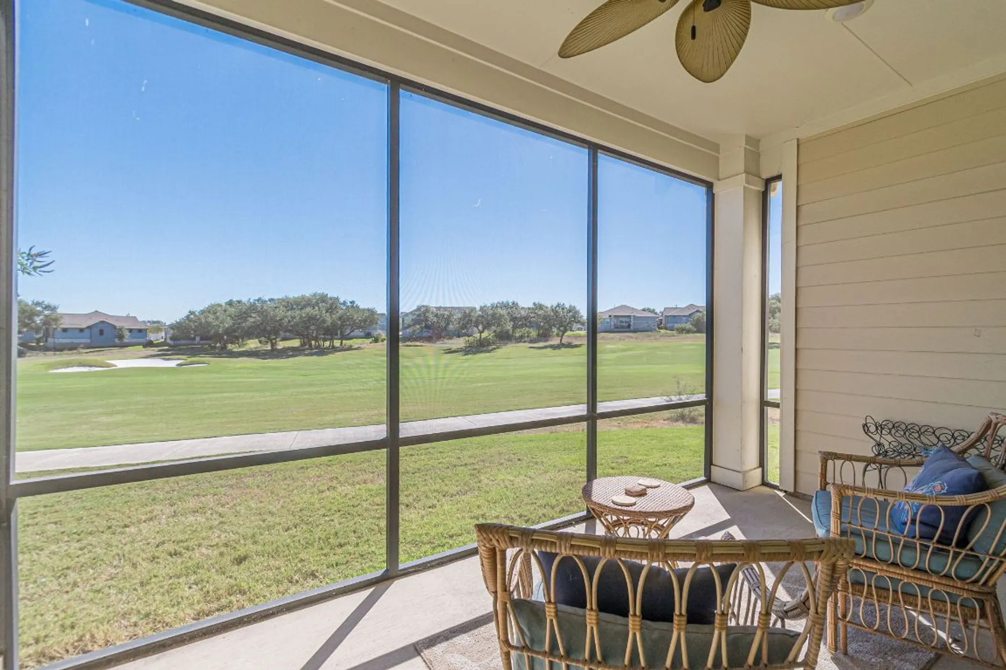 Property Slideshow image 31 of 40 | 344 dancing oak ln unit 104, San Marcos, TX, 78666