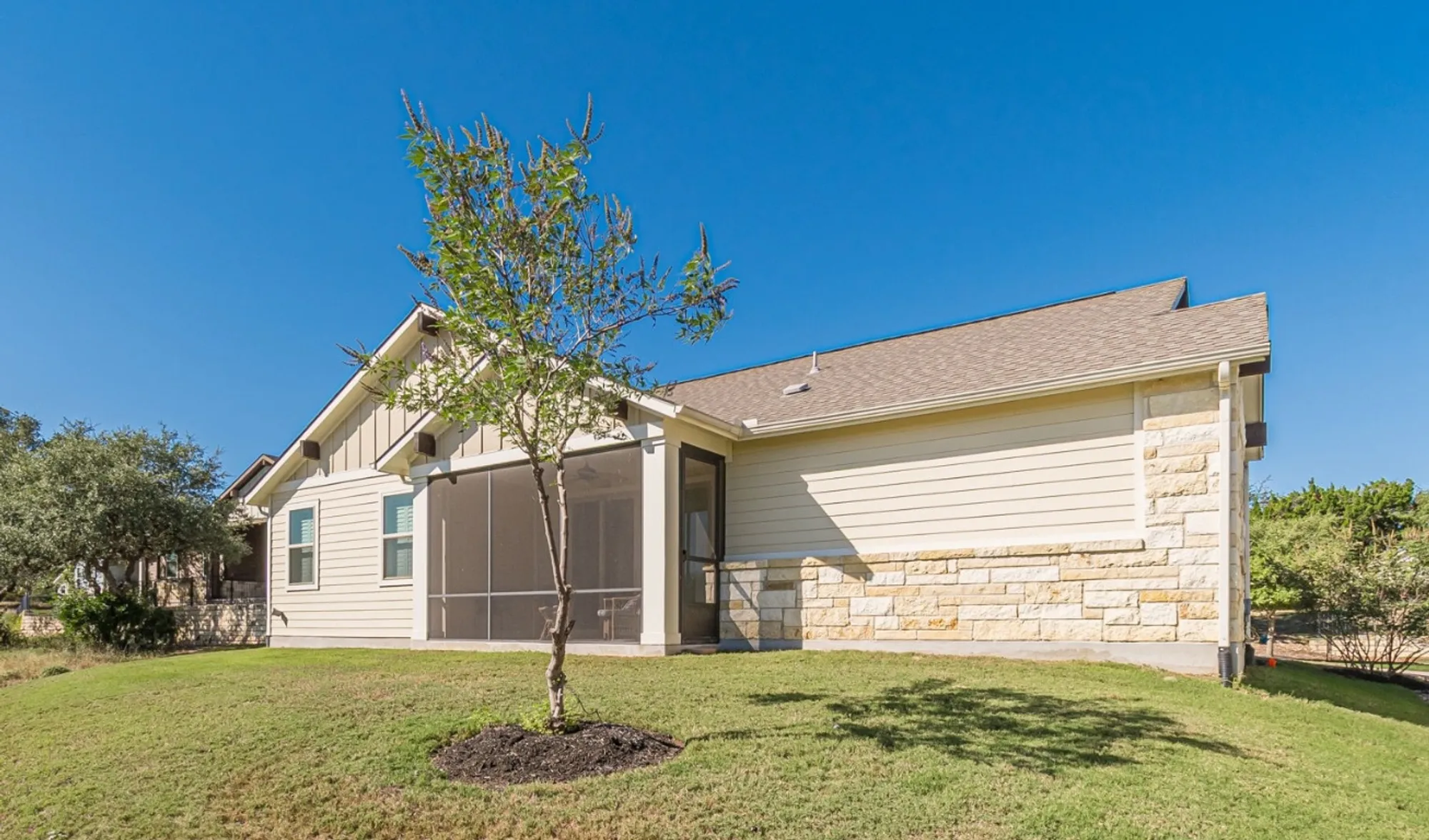 Property Slideshow image 33 of 40 | 344 dancing oak ln unit 104, San Marcos, TX, 78666