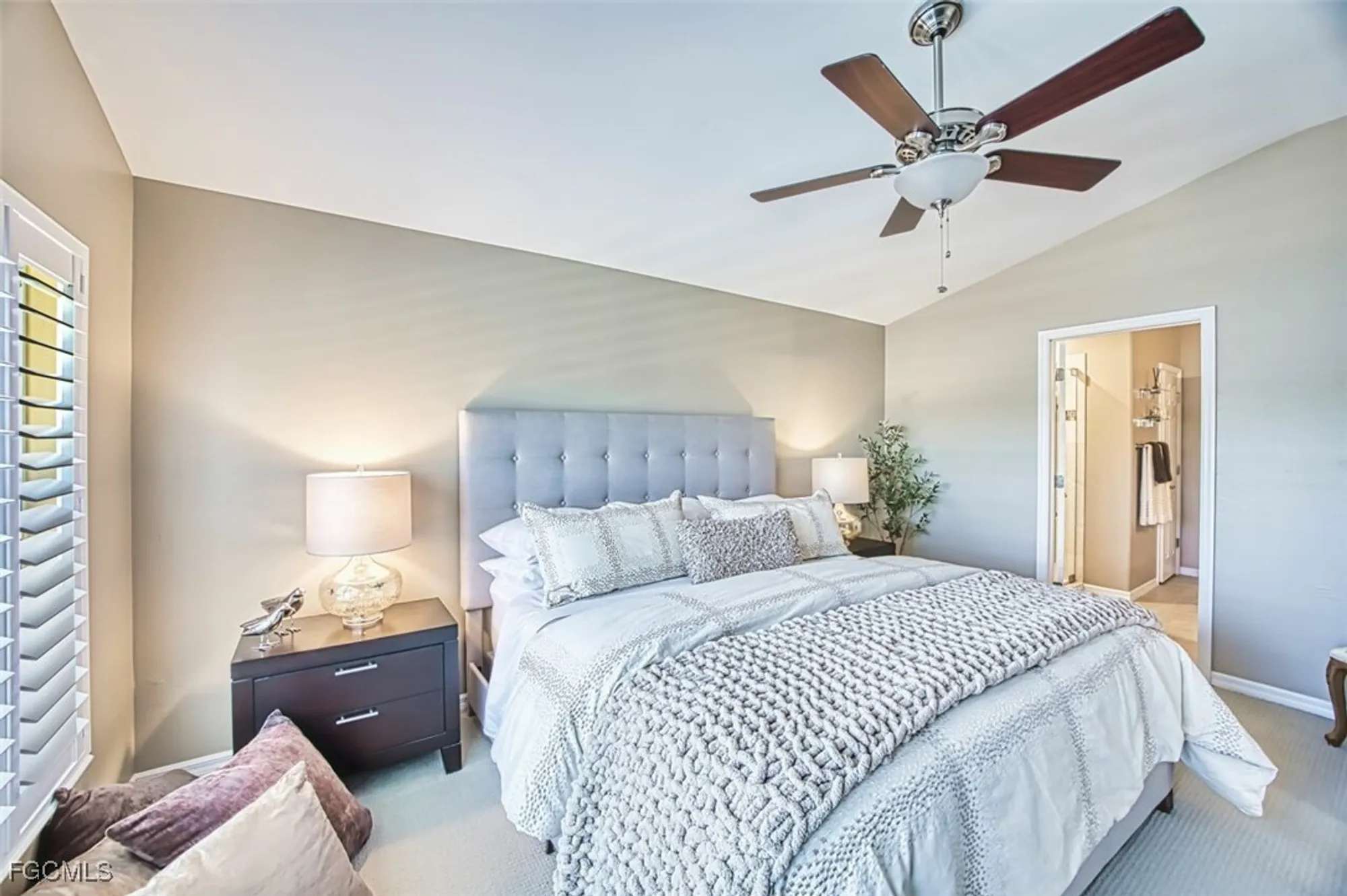 Property Slideshow image 22 of 49 | 10037 oakhurst way, Fort Myers, FL, 33913