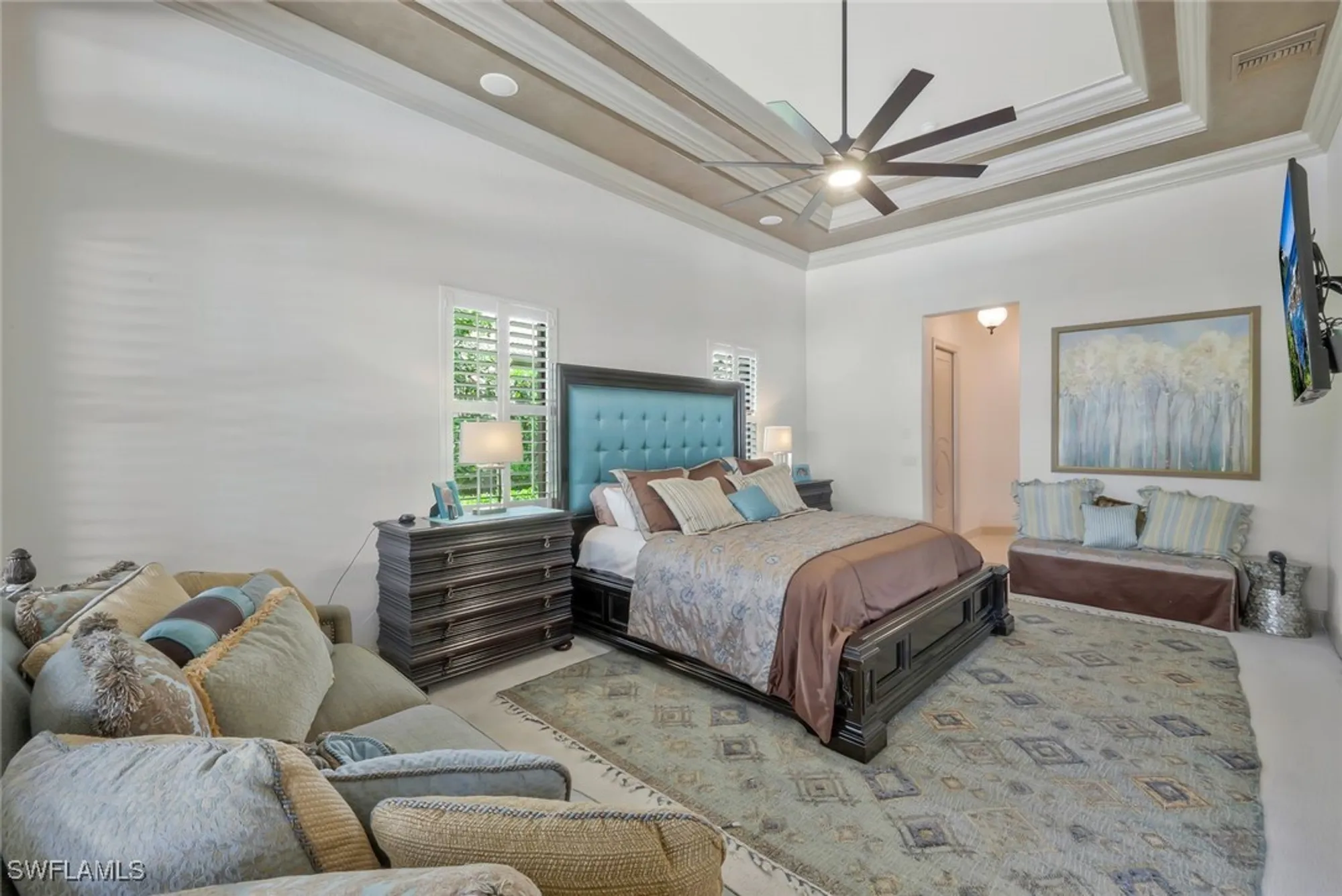 Property Slideshow image 18 of 50 | 5869 hammock isles cir, Naples, FL, 34119