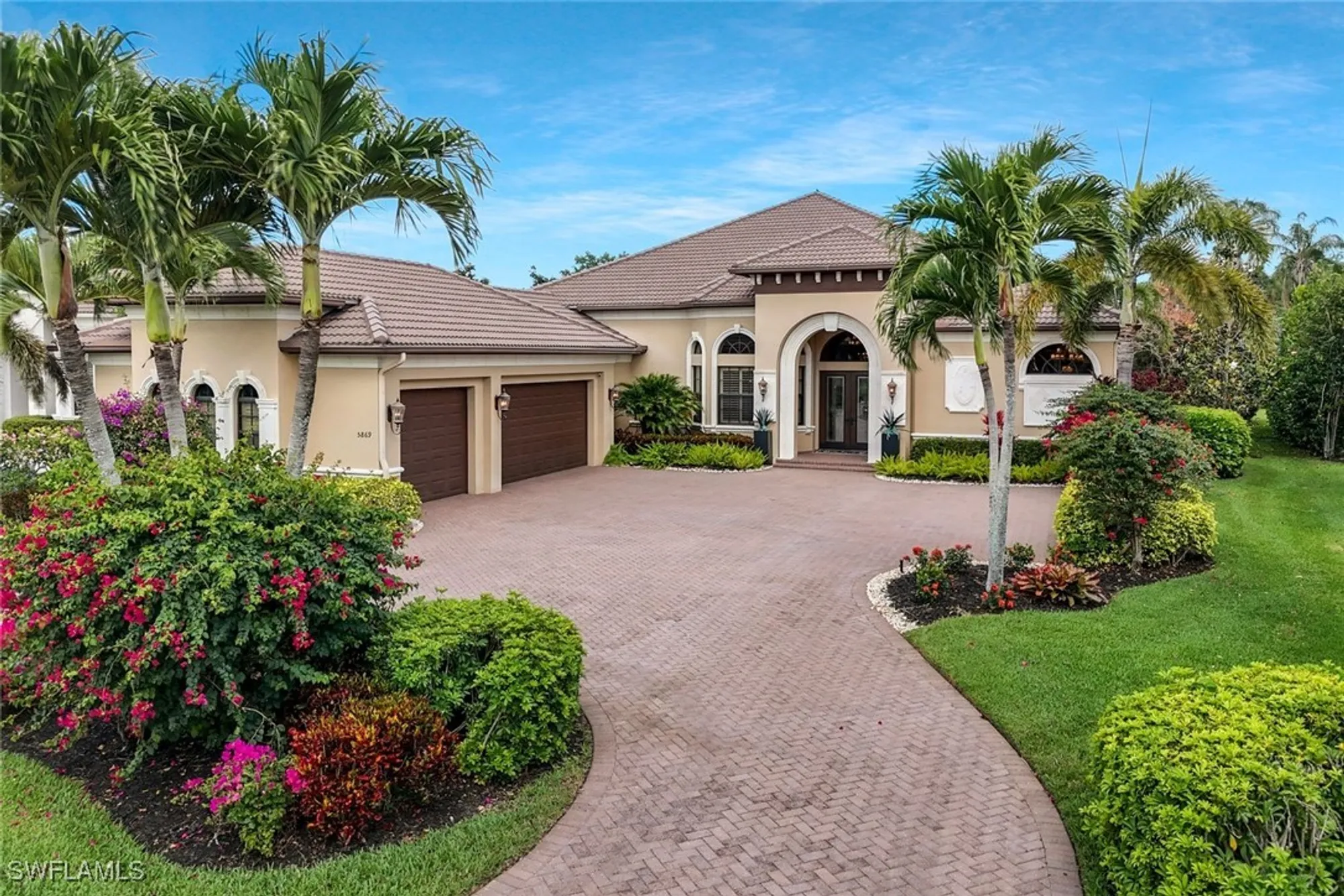 Property Slideshow image 1 of 50 | 5869 hammock isles cir, Naples, FL, 34119