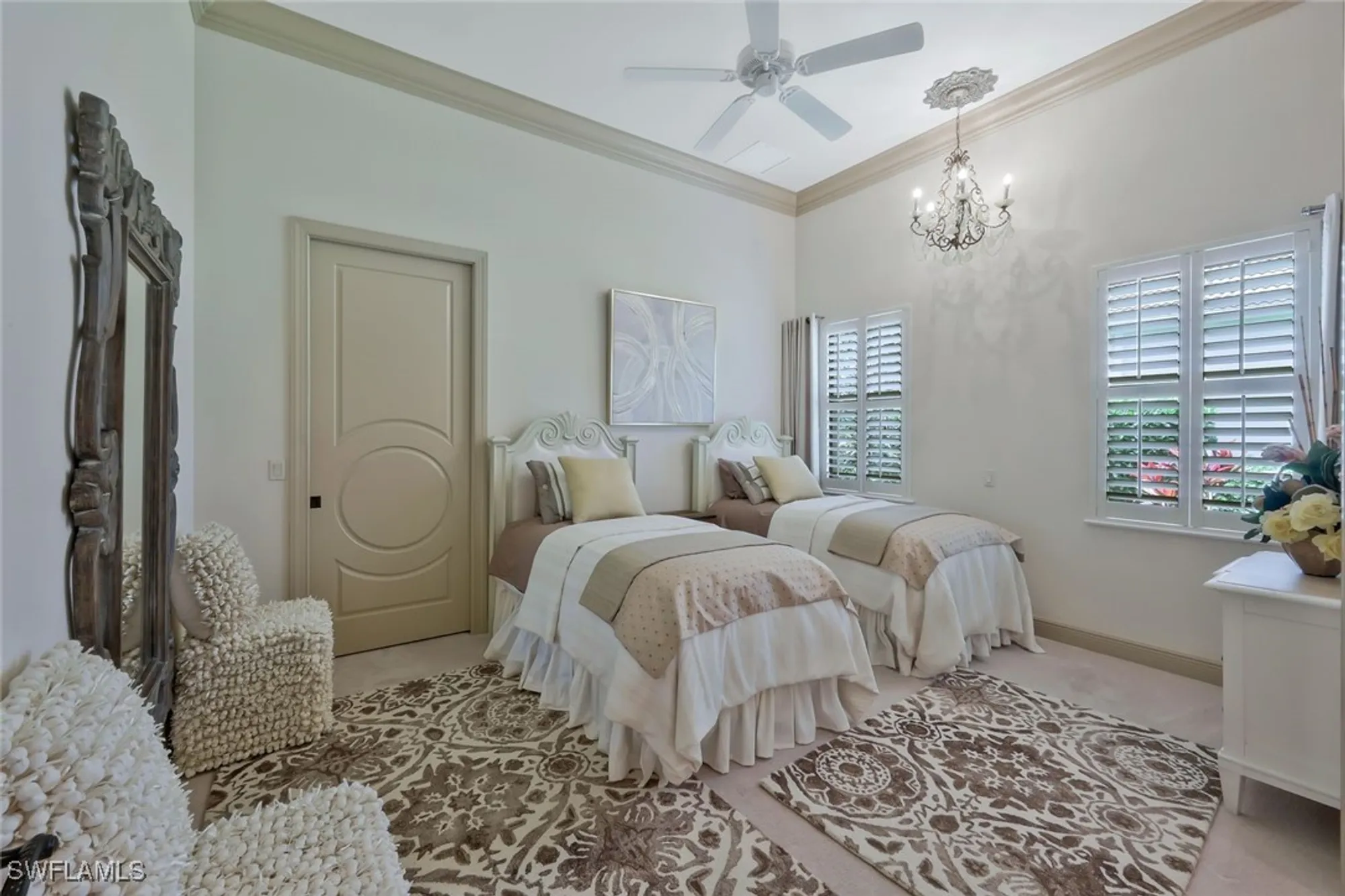 Property Slideshow image 22 of 50 | 5869 hammock isles cir, Naples, FL, 34119