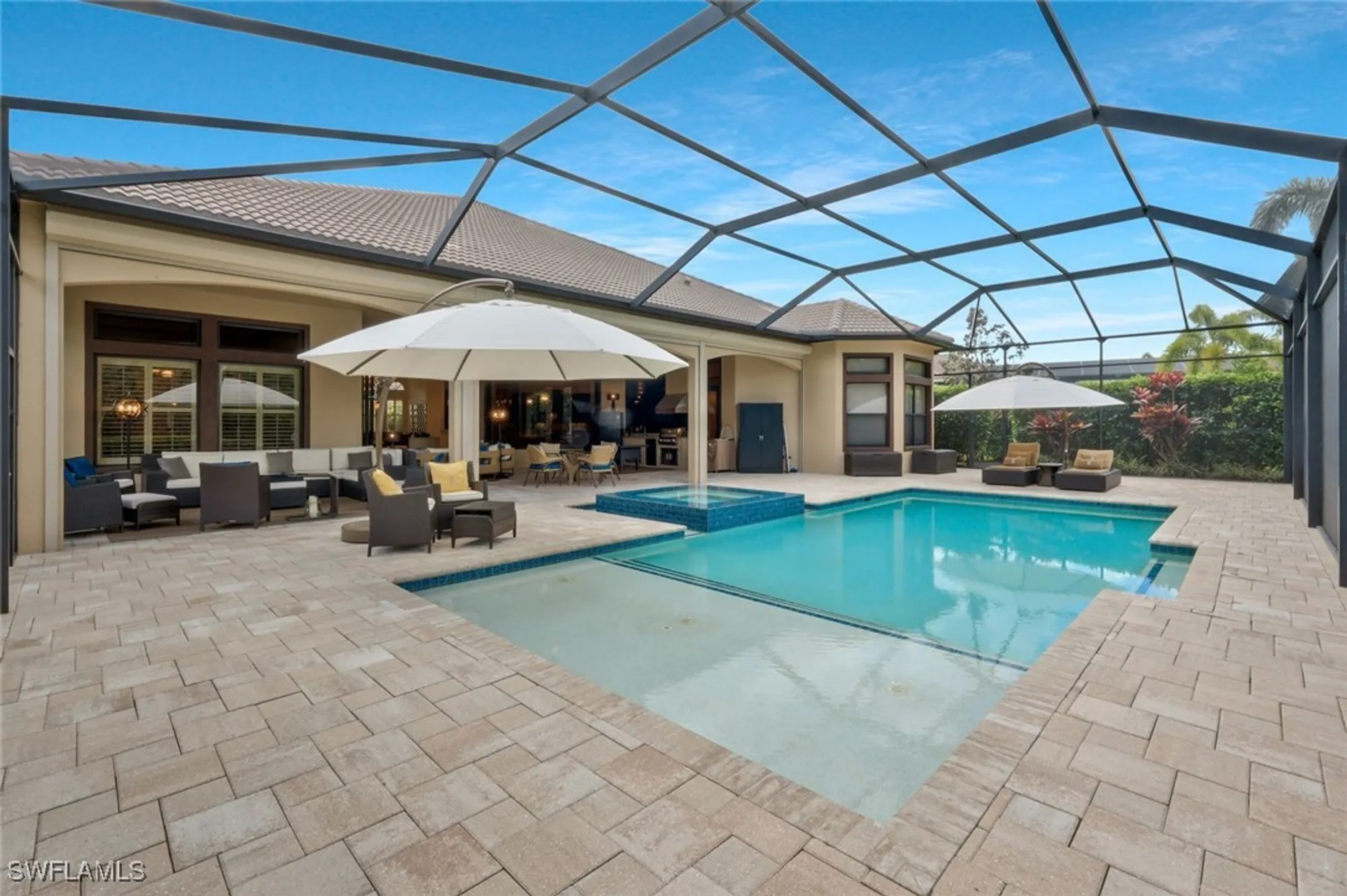 Property Slideshow image 32 of 50 | 5869 hammock isles cir, Naples, FL, 34119