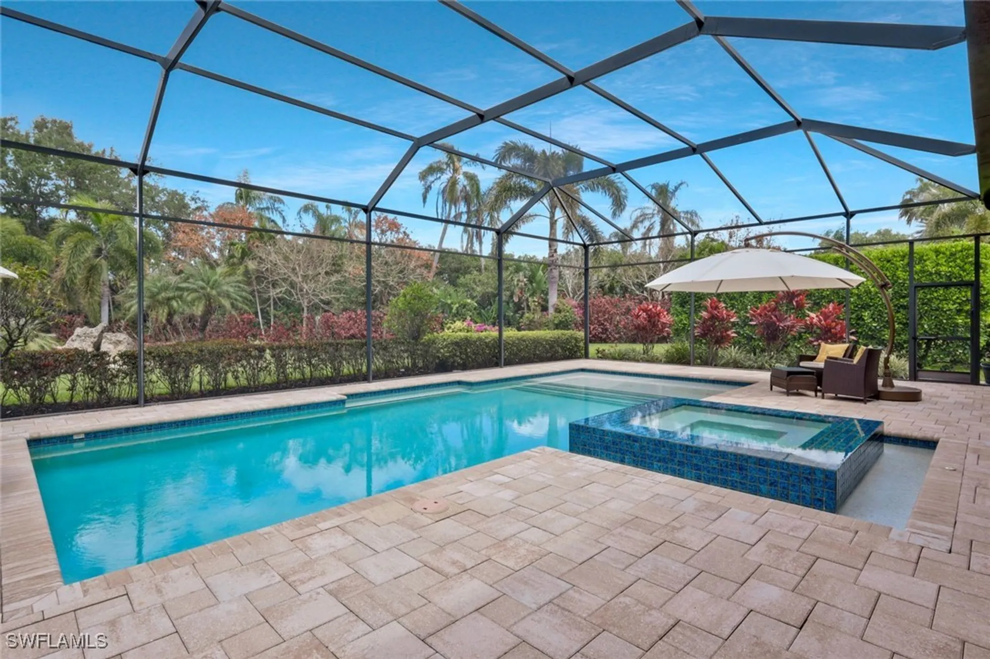 Property Slideshow image 5 of 50 | 5869 hammock isles cir, Naples, FL, 34119