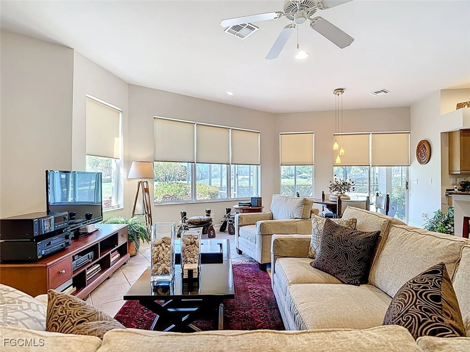 Property Slideshow image 19 of 50 | 11142 seminole palm way, Fort Myers, FL, 33966