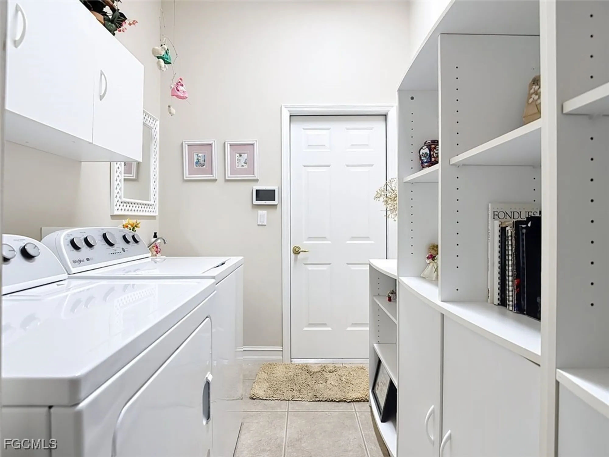 Property Slideshow image 32 of 50 | 11142 seminole palm way, Fort Myers, FL, 33966