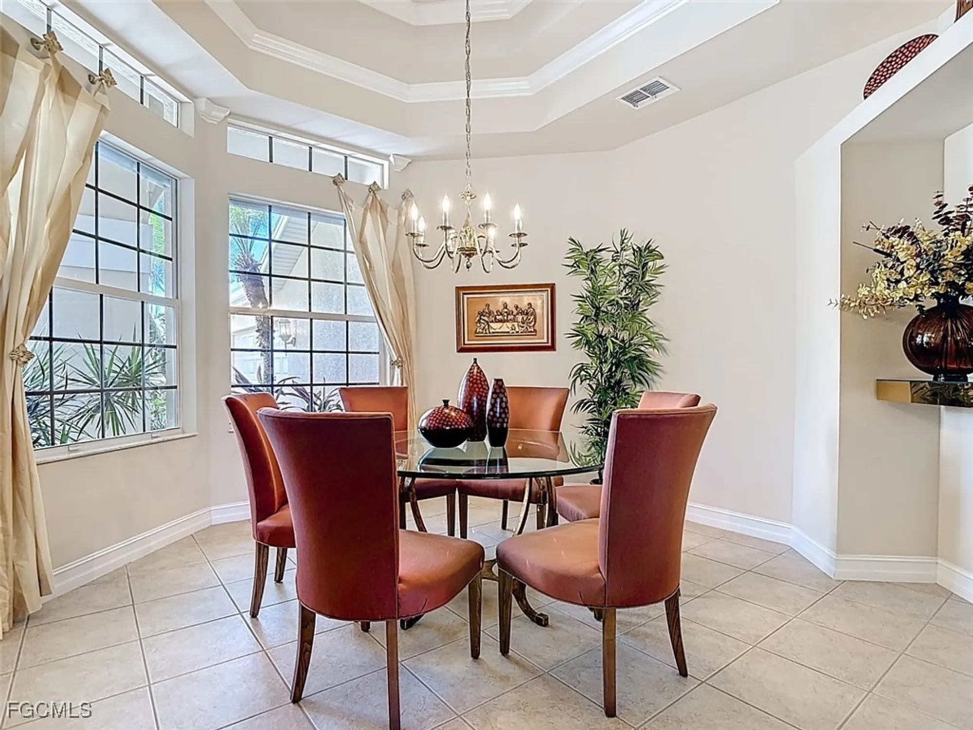 Property Slideshow image 4 of 50 | 11142 seminole palm way, Fort Myers, FL, 33966