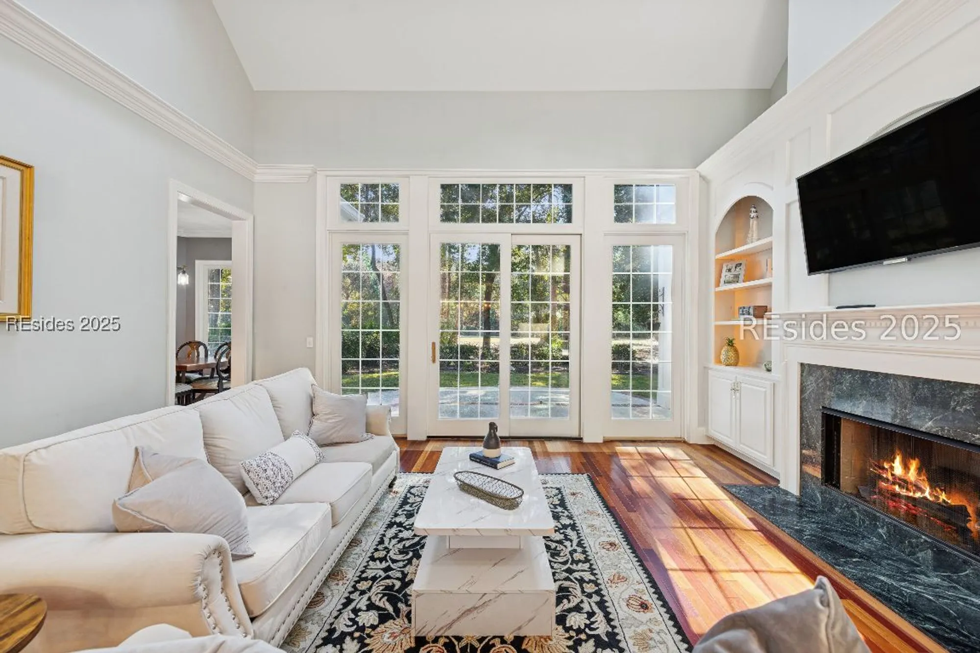 Property Slideshow image 11 of 90 | 688 colonial dr, Hilton Head Island, SC, 29926