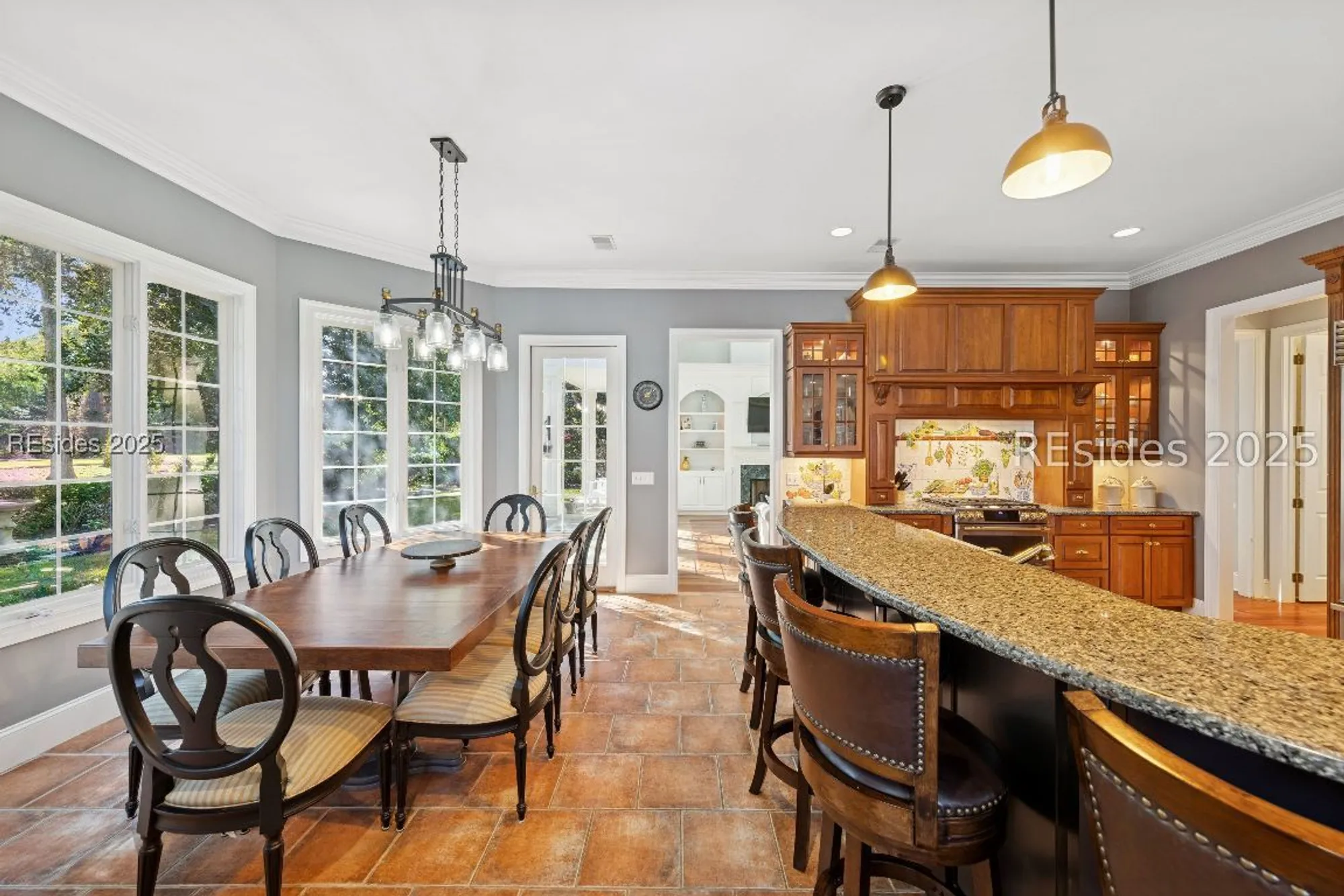 Property Slideshow image 35 of 90 | 688 colonial dr, Hilton Head Island, SC, 29926