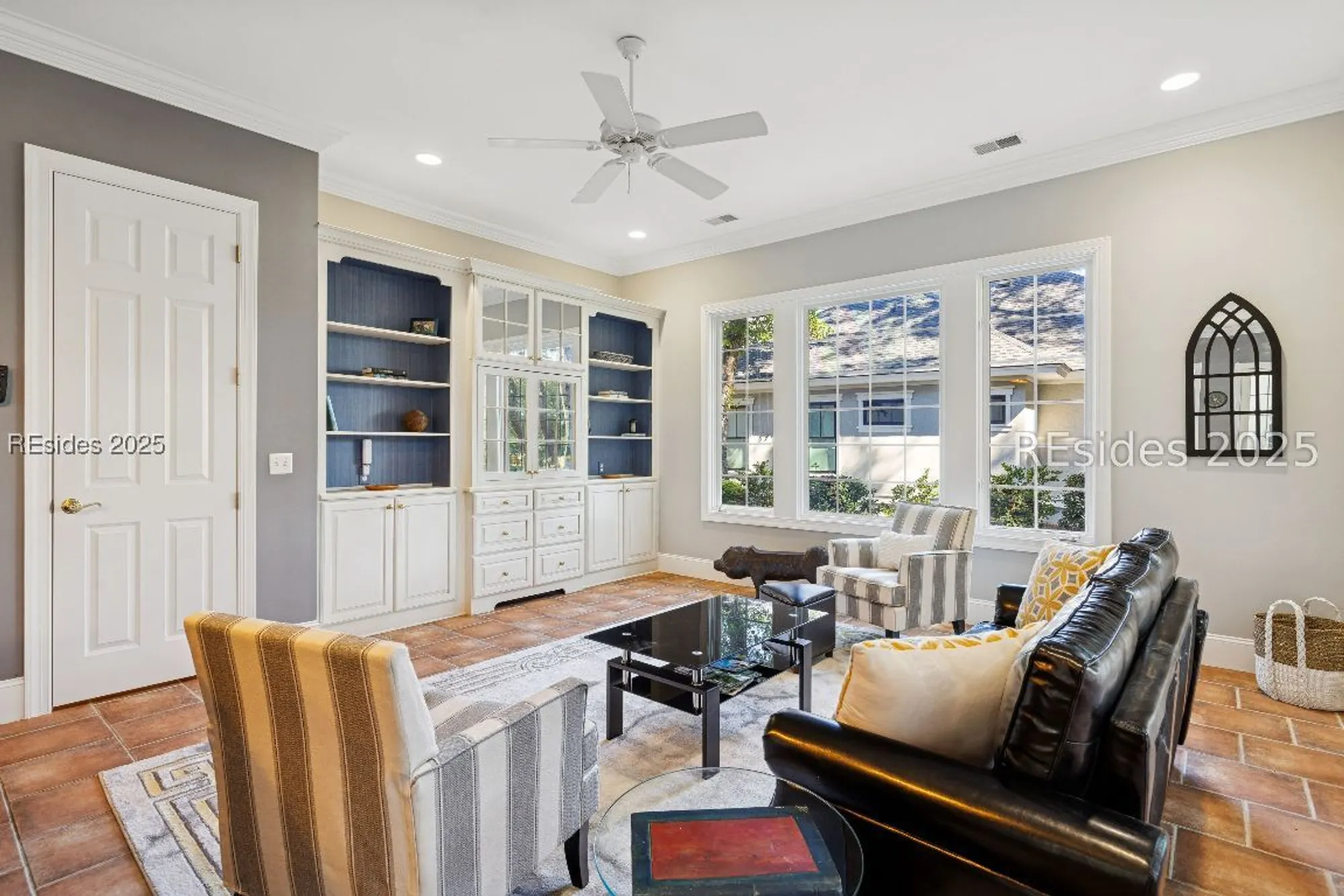 Property Slideshow image 37 of 90 | 688 colonial dr, Hilton Head Island, SC, 29926