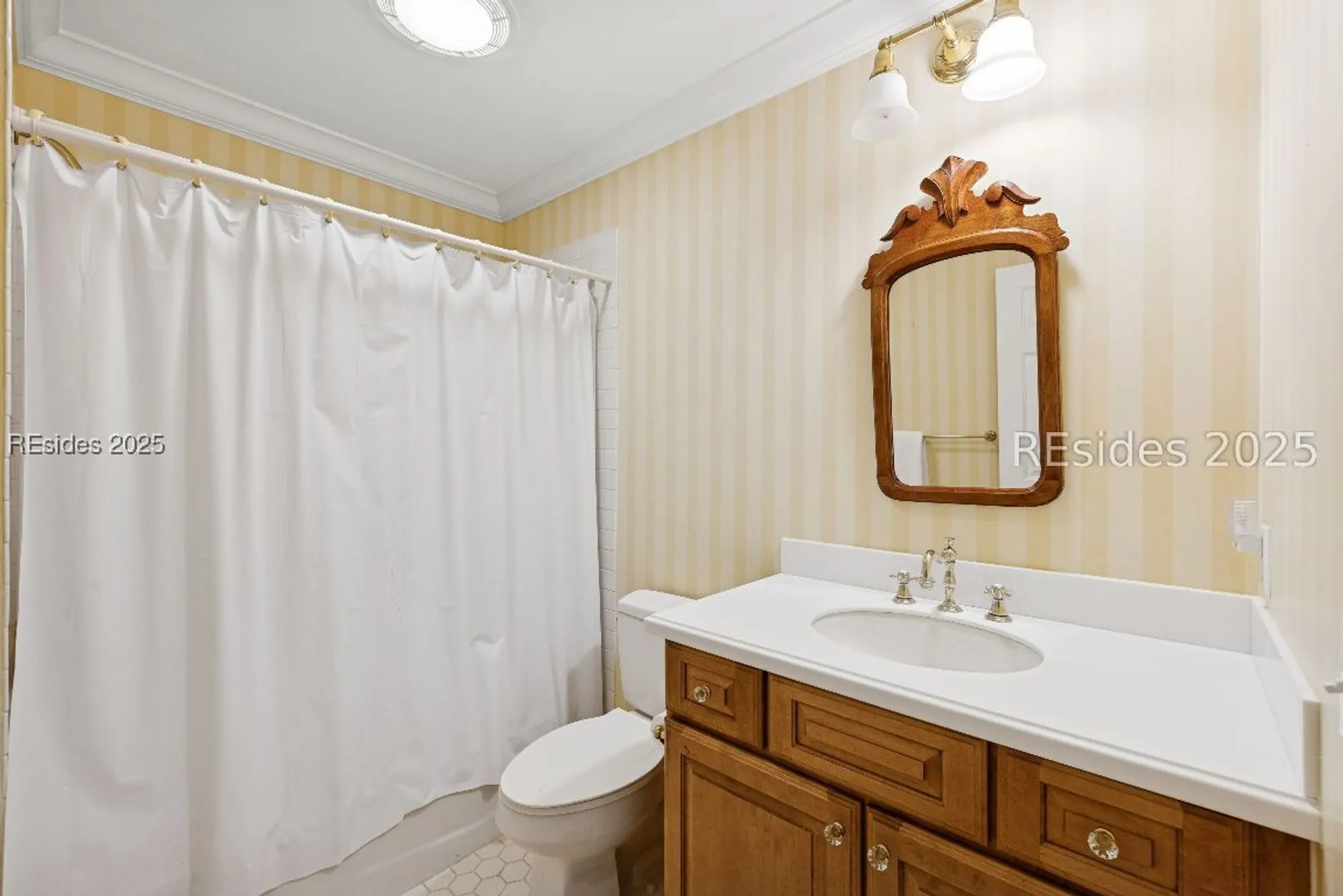 Property Slideshow image 77 of 90 | 688 colonial dr, Hilton Head Island, SC, 29926