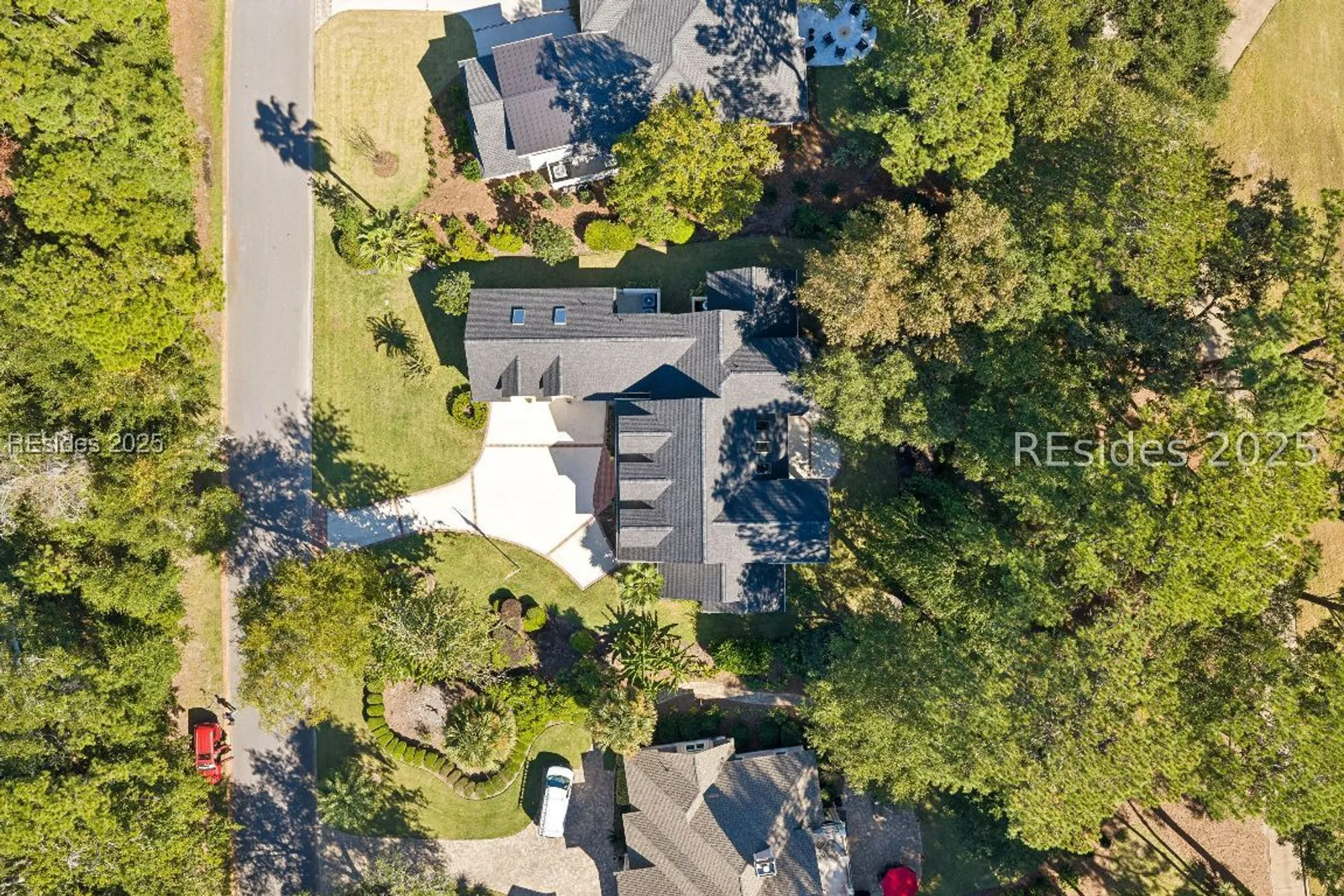 Property Slideshow image 87 of 90 | 688 colonial dr, Hilton Head Island, SC, 29926