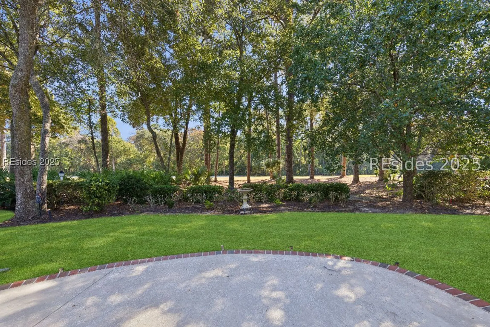 Property Slideshow image 81 of 90 | 688 colonial dr, Hilton Head Island, SC, 29926