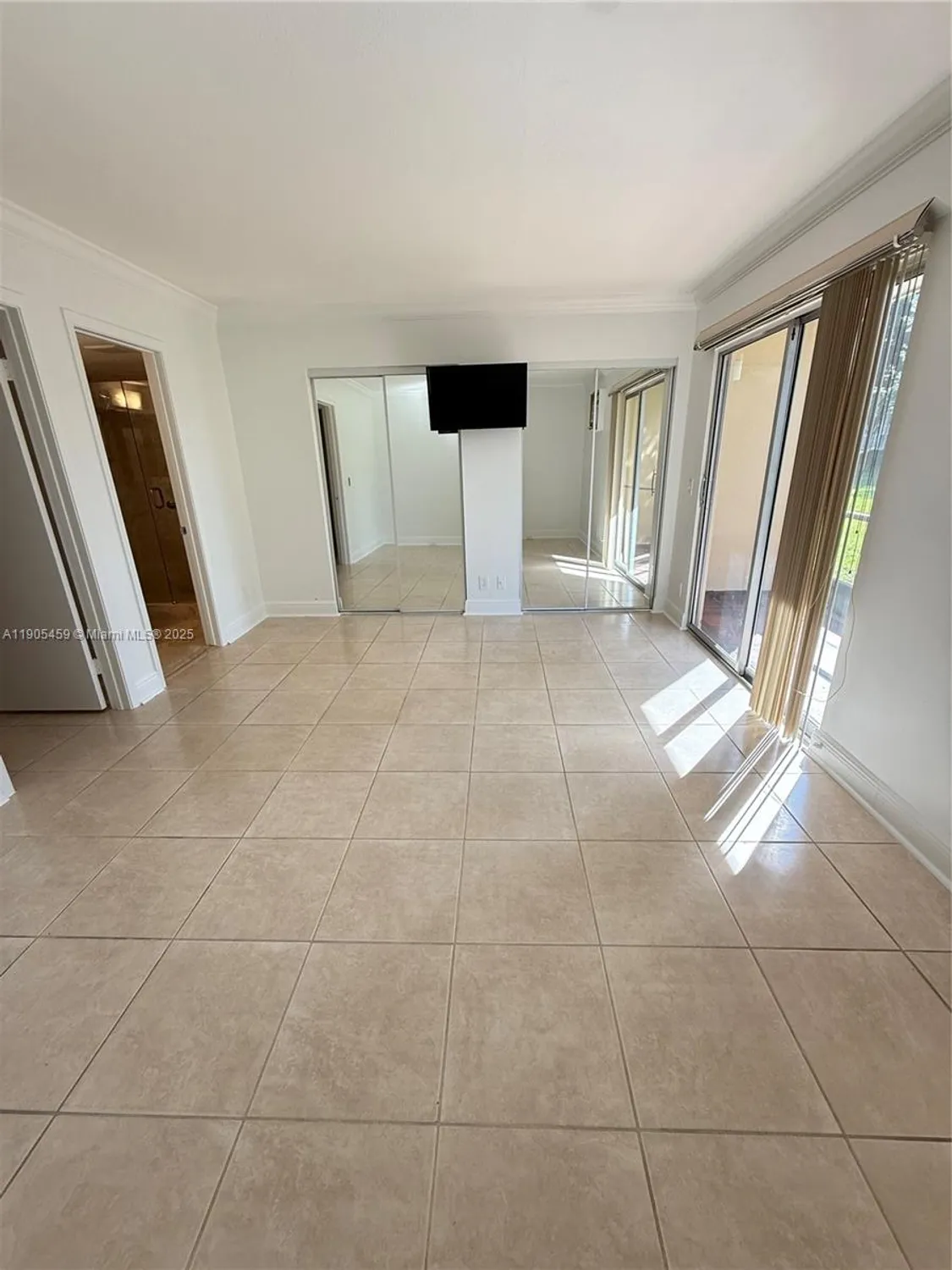 Property Slideshow image 8 of 17 | 13300 sw 1st st apt 109o, Pembroke Pines, FL, 33027