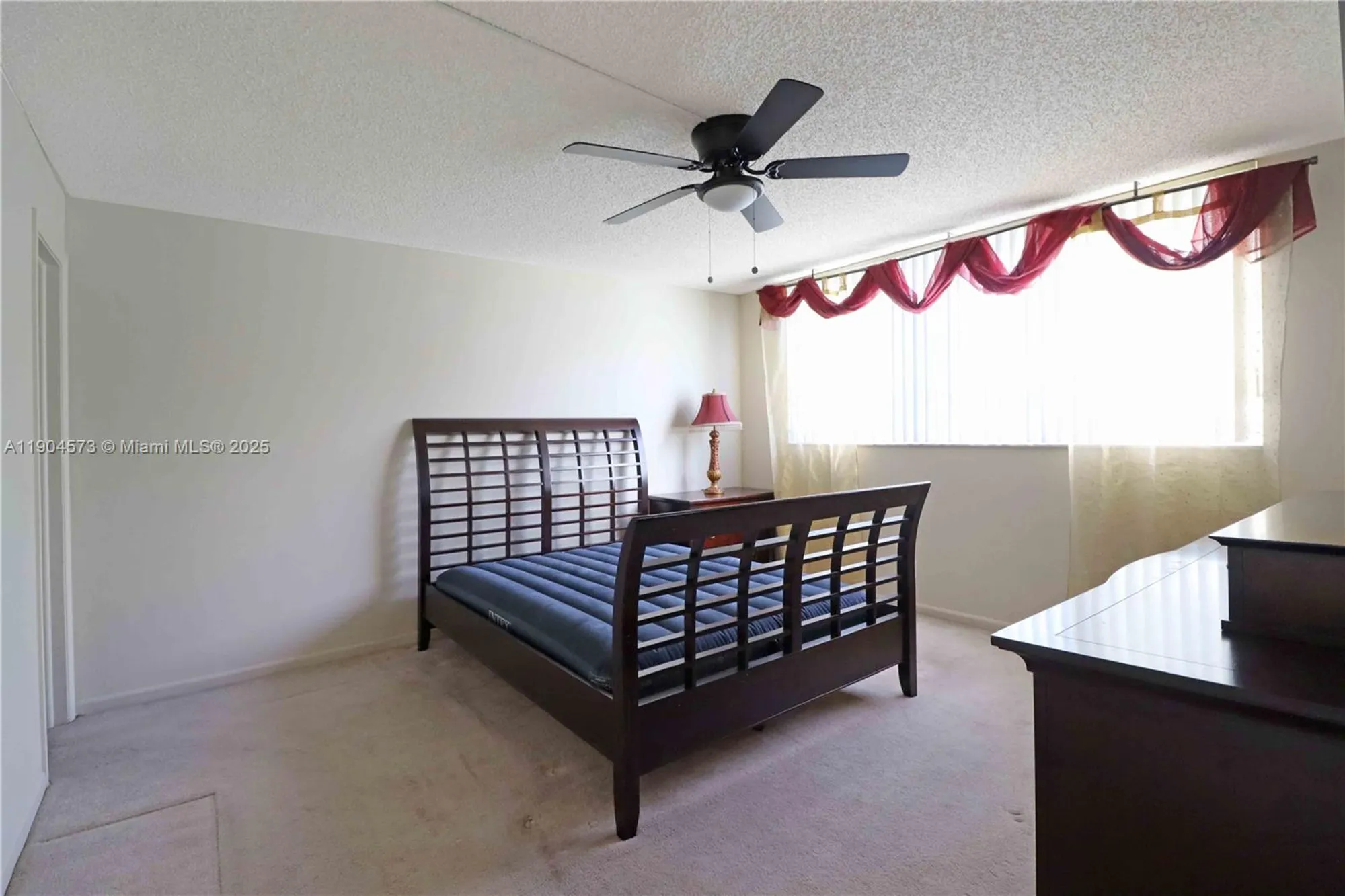 Property Slideshow image 9 of 37 | 361 s hollybrook dr 102, Pembroke Pines, FL, 33025