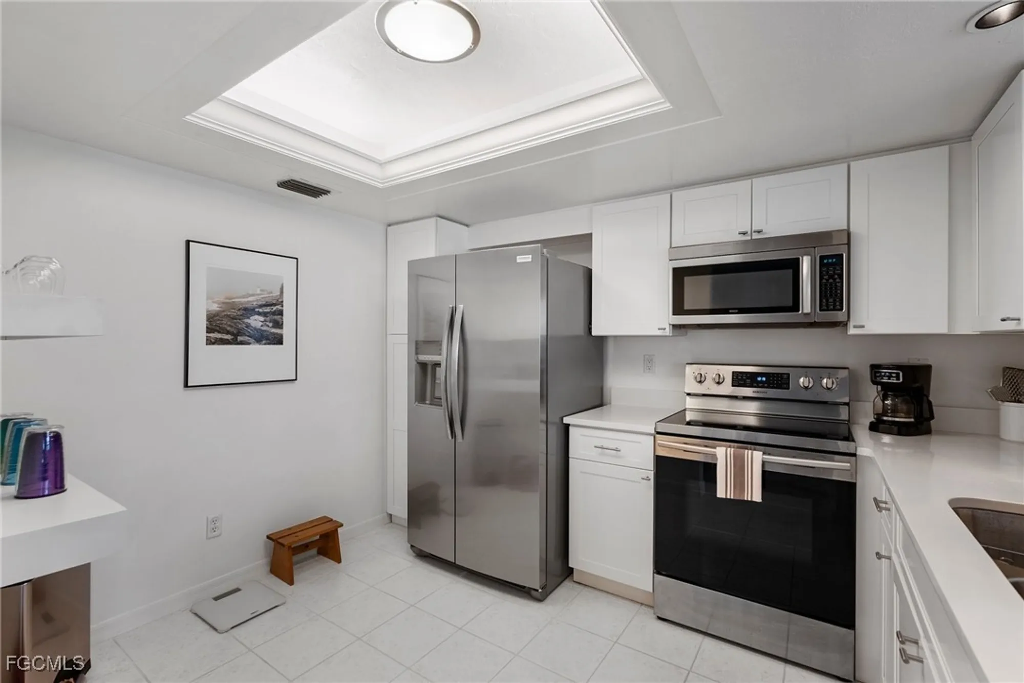 Property Slideshow image 13 of 43 | 13290 medinah cir 5, Fort Myers, FL, 33907