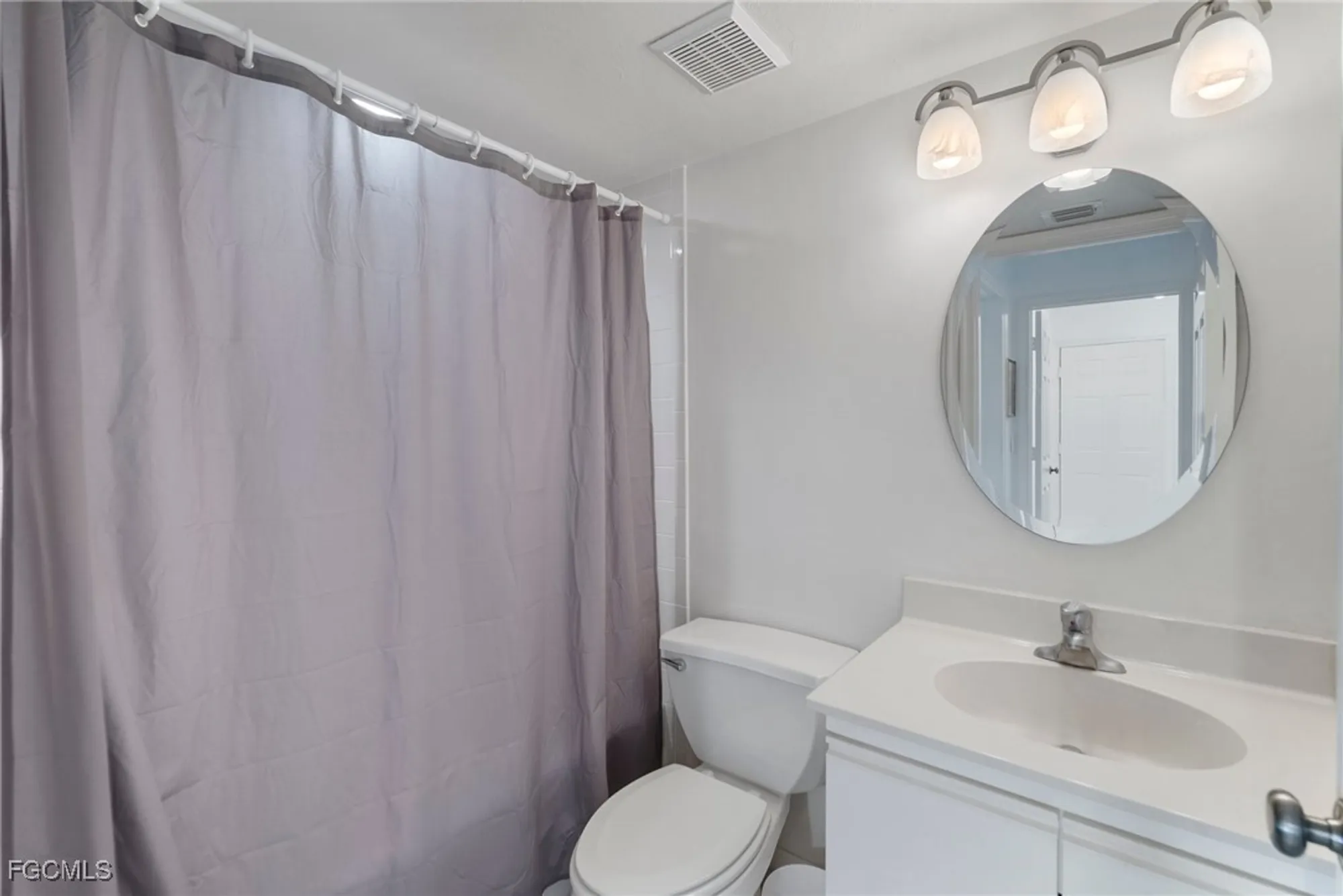 Property Slideshow image 22 of 43 | 13290 medinah cir 5, Fort Myers, FL, 33907