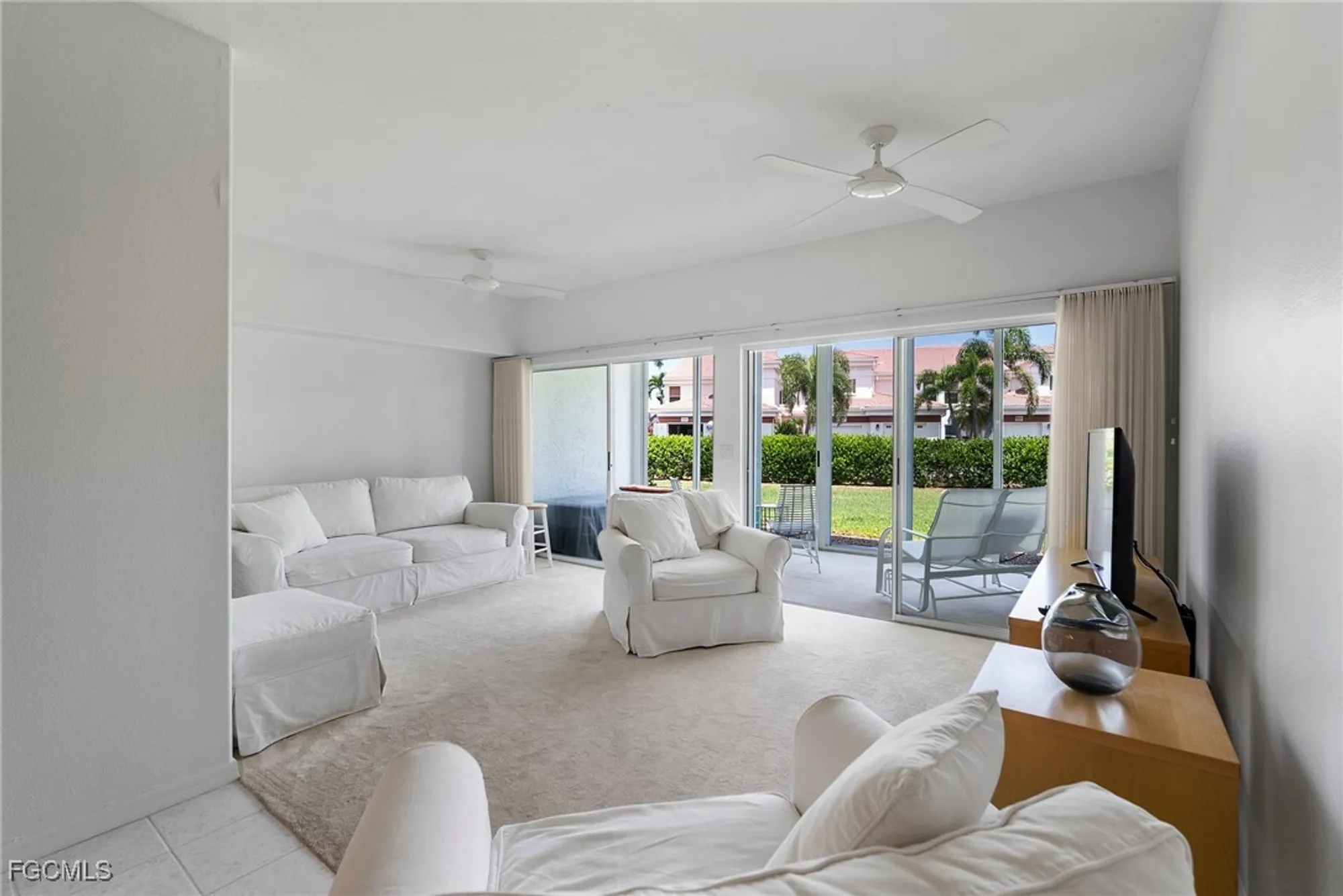 Property Slideshow image 4 of 43 | 13290 medinah cir 5, Fort Myers, FL, 33907