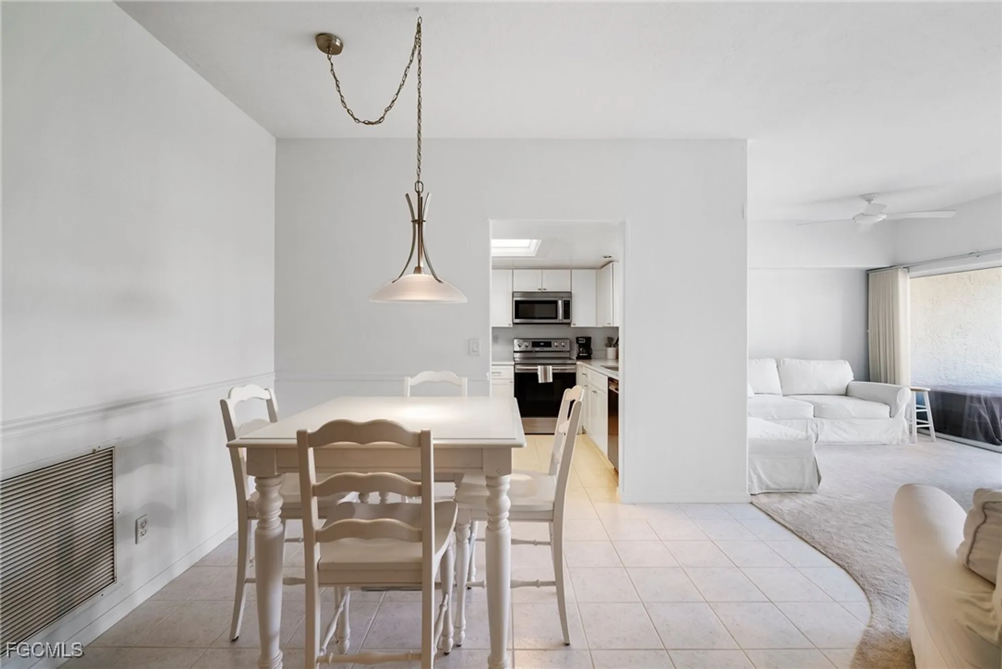 Property Slideshow image 6 of 43 | 13290 medinah cir 5, Fort Myers, FL, 33907