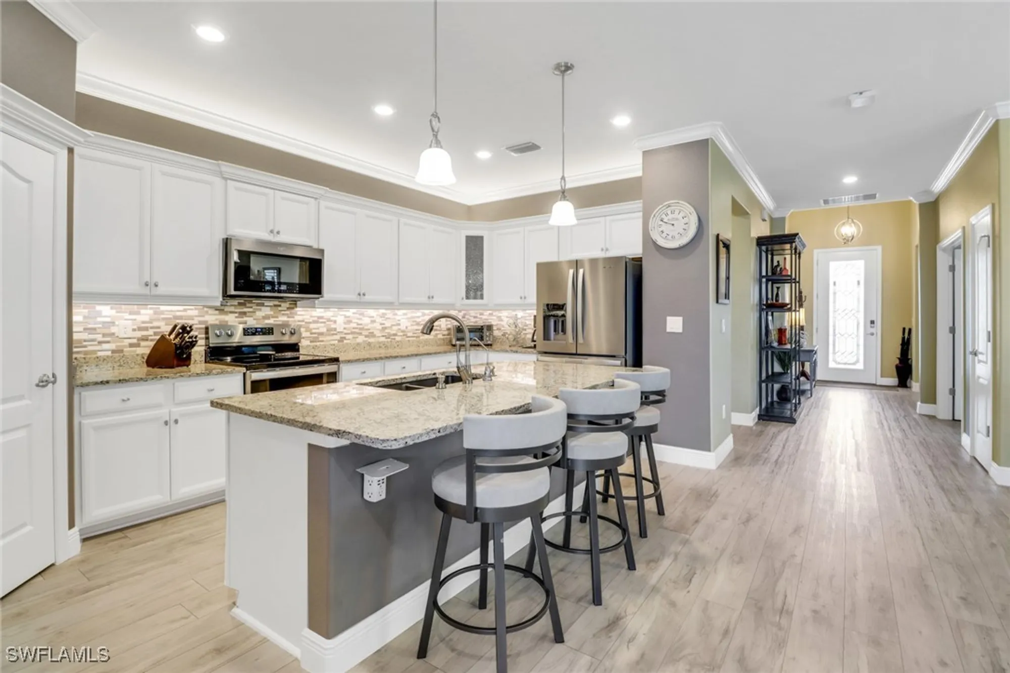 Property Slideshow image 4 of 50 | 10276 livorno dr, Fort Myers, FL, 33913