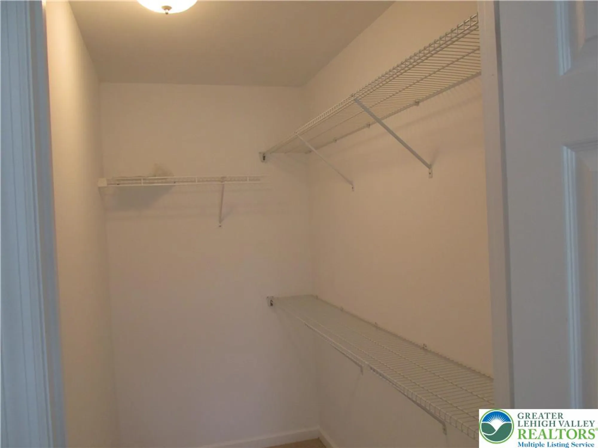 Property Slideshow image 20 of 25 | 3813 belcourt dr, Forks Twp, PA, 18040