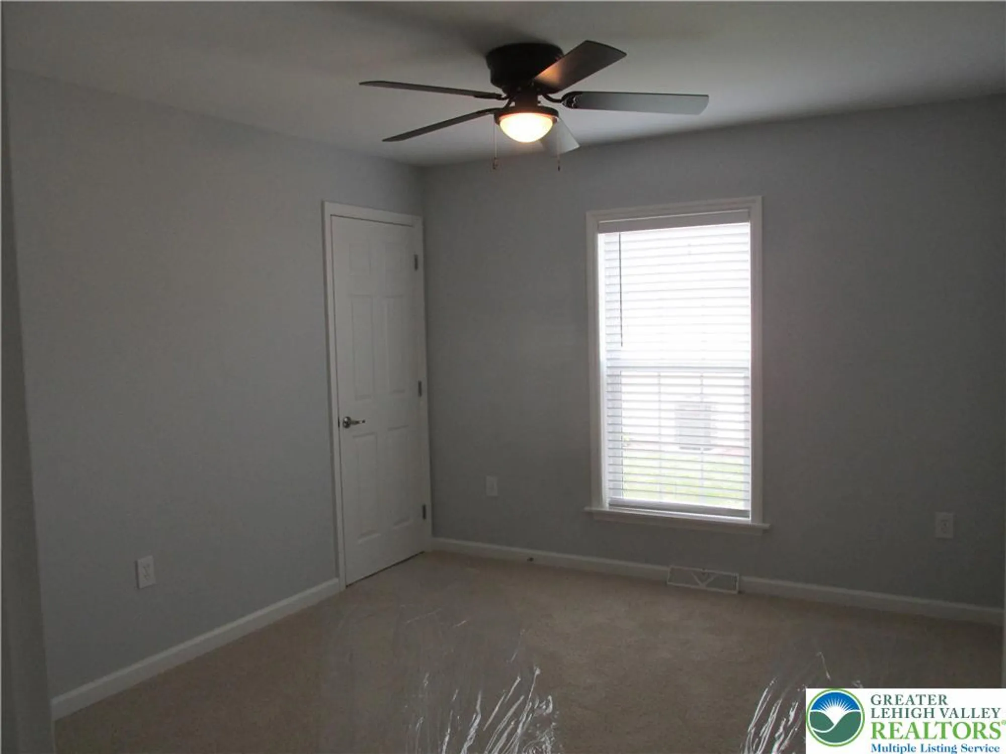 Property Slideshow image 22 of 25 | 3813 belcourt dr, Forks Twp, PA, 18040