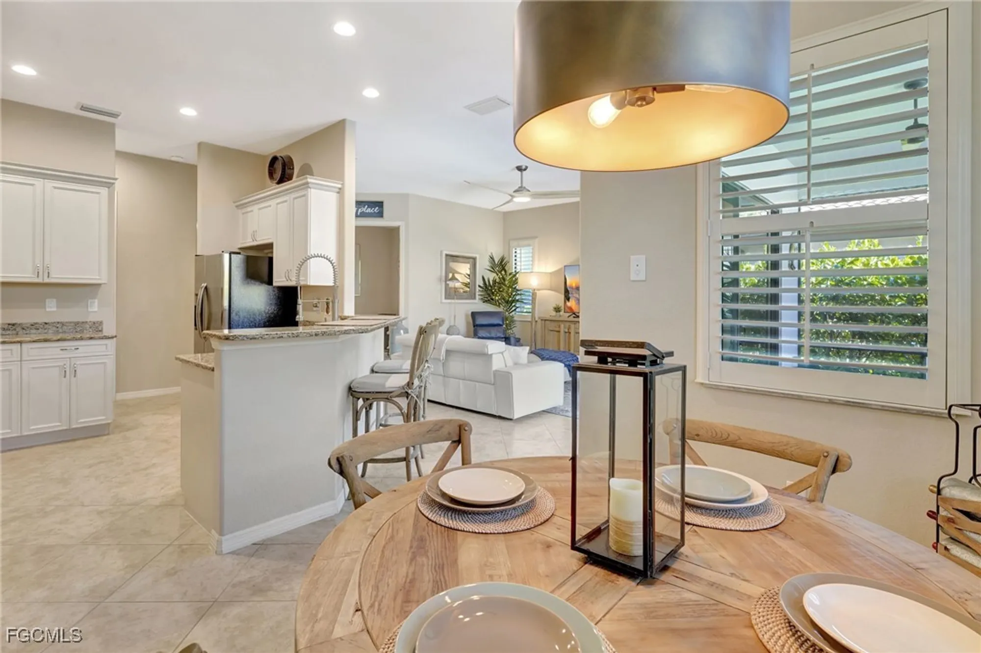 Property Slideshow image 14 of 41 | 11130 esteban dr, Fort Myers, FL, 33912