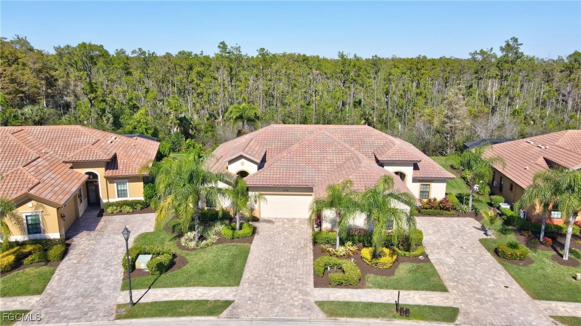 Property Slideshow image 25 of 41 | 11130 esteban dr, Fort Myers, FL, 33912