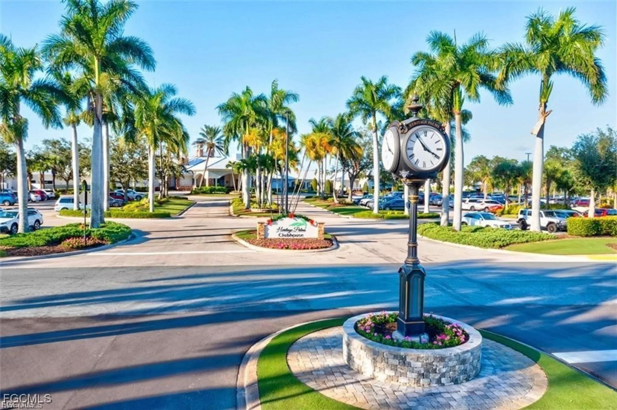 Property Slideshow image 2 of 25 | 8096 queen palm ln 227, Fort Myers, FL, 33966