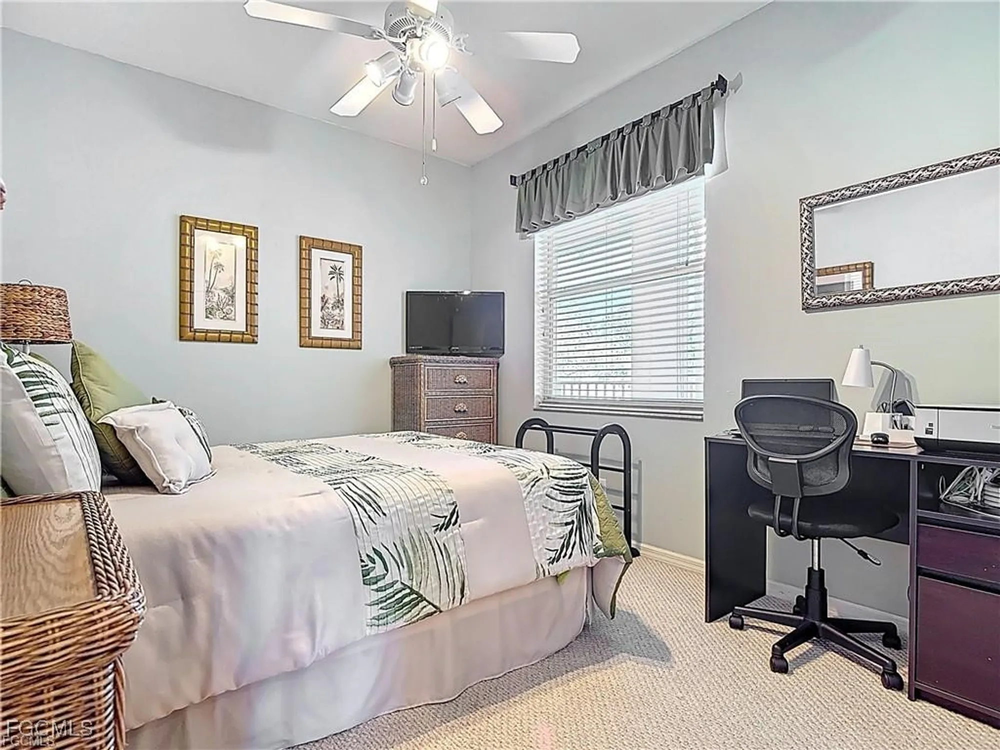 Property Slideshow image 7 of 25 | 8096 queen palm ln 227, Fort Myers, FL, 33966