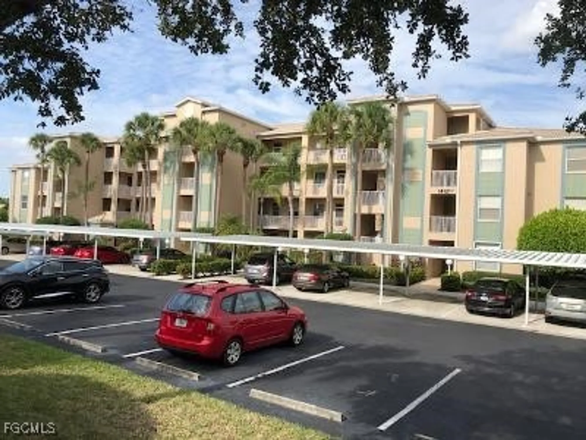 Property Slideshow image 1 of 47 | 14121 brant point cir 1202, Fort Myers, FL, 33919
