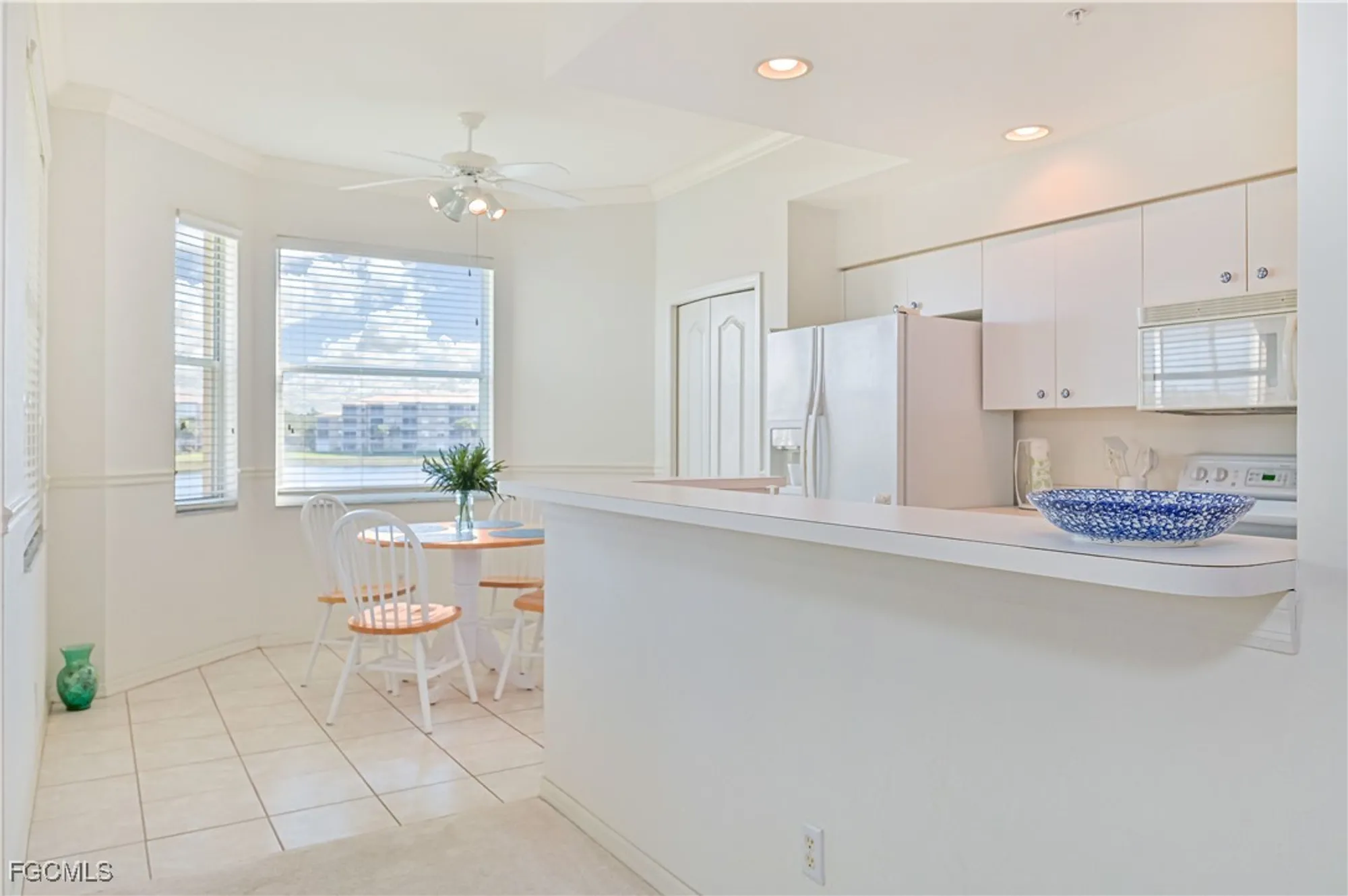 Property Slideshow image 13 of 47 | 14121 brant point cir 1202, Fort Myers, FL, 33919