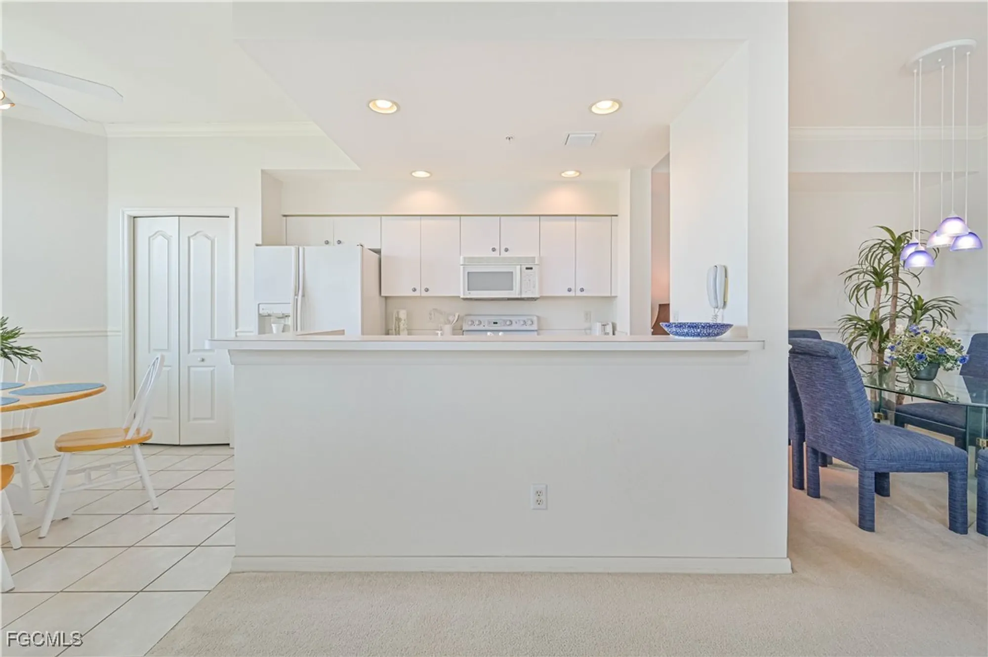 Property Slideshow image 8 of 47 | 14121 brant point cir 1202, Fort Myers, FL, 33919