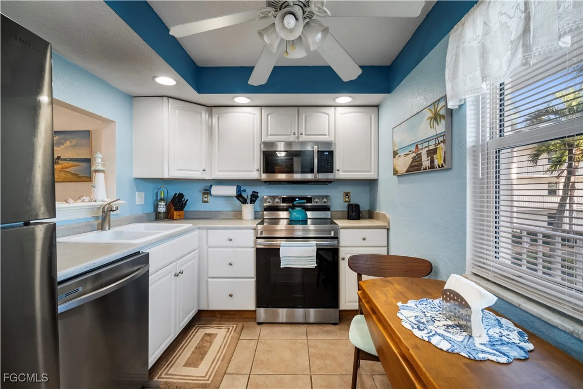 Property Slideshow image 4 of 42 | 1700 pine valley dr 208, Fort Myers, FL, 33907