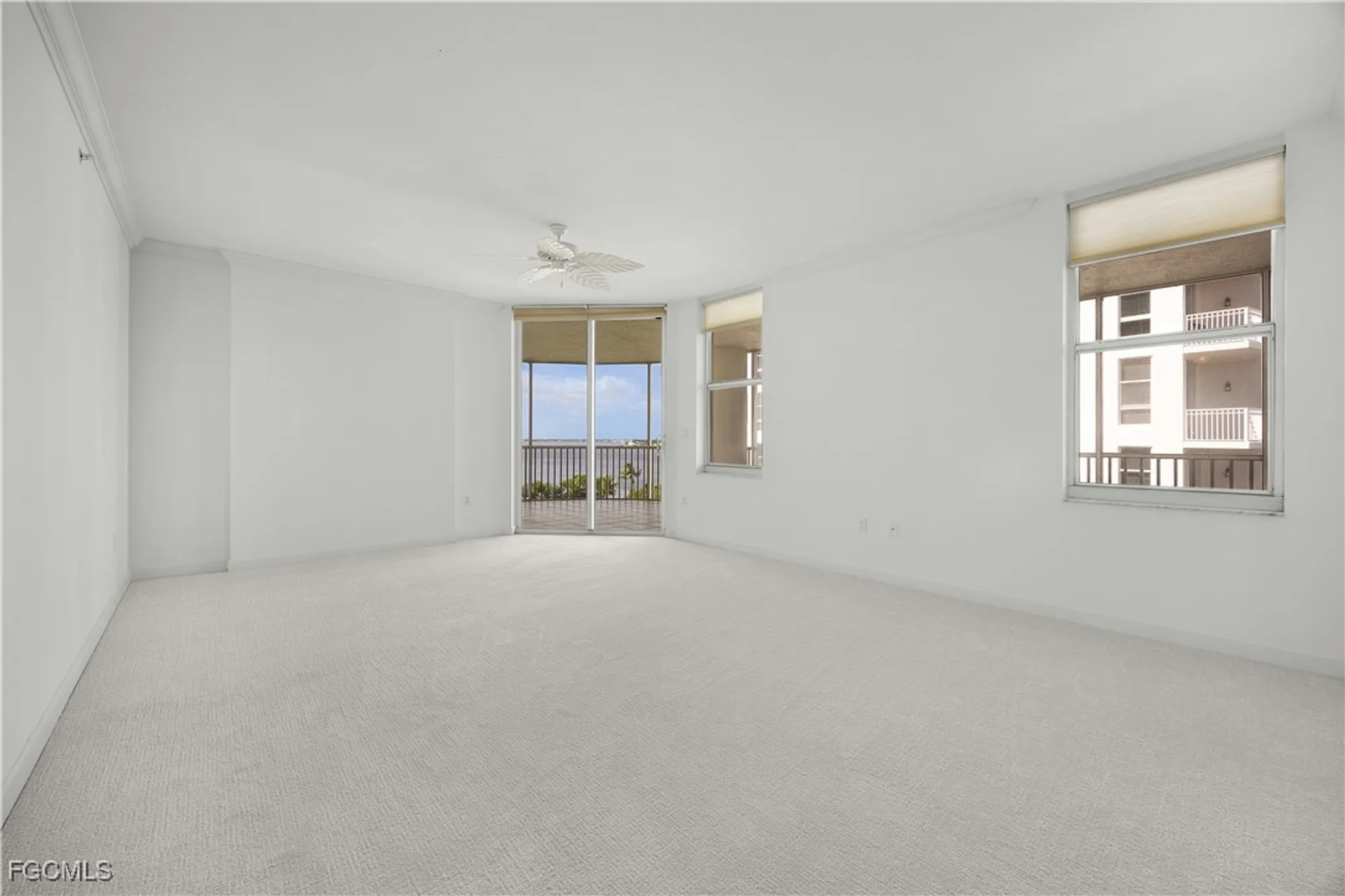Property Slideshow image 28 of 29 | 14250 royal harbour ct unit 613, Fort Myers, FL, 33908